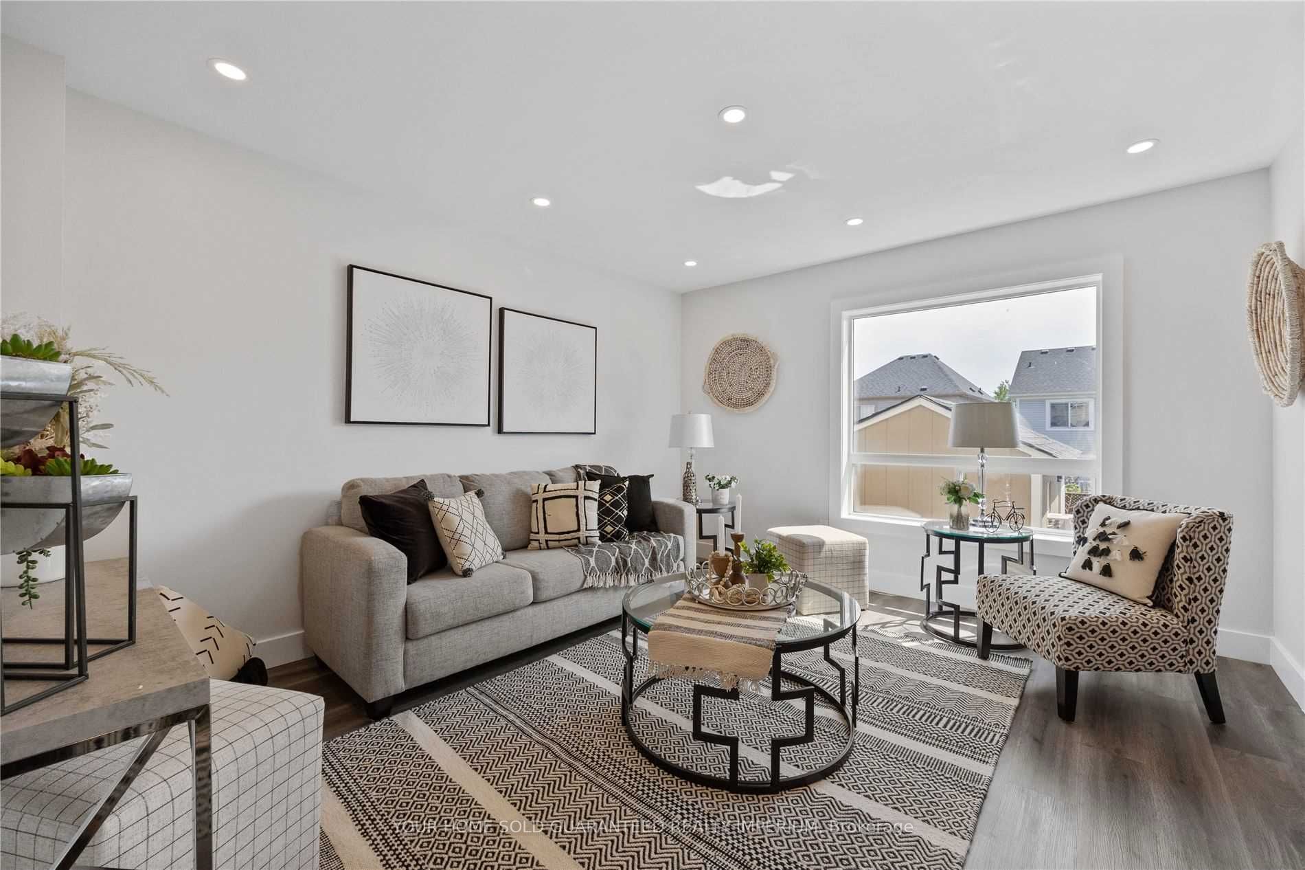 582 Brasswinds Trail Property Photo 3