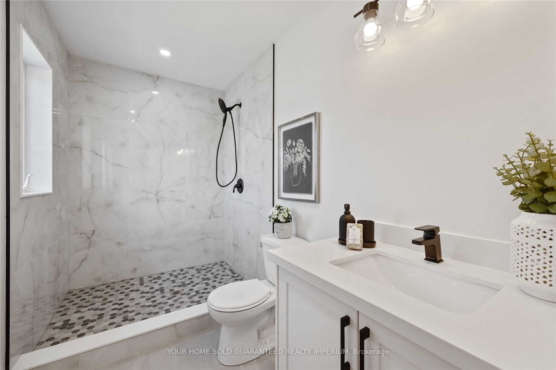 582 Brasswinds Trail Property Photo 11