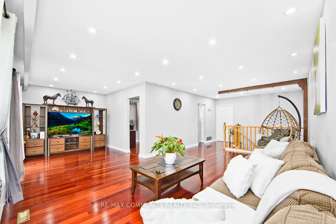 17 Tineta Crescent Property Photo 11