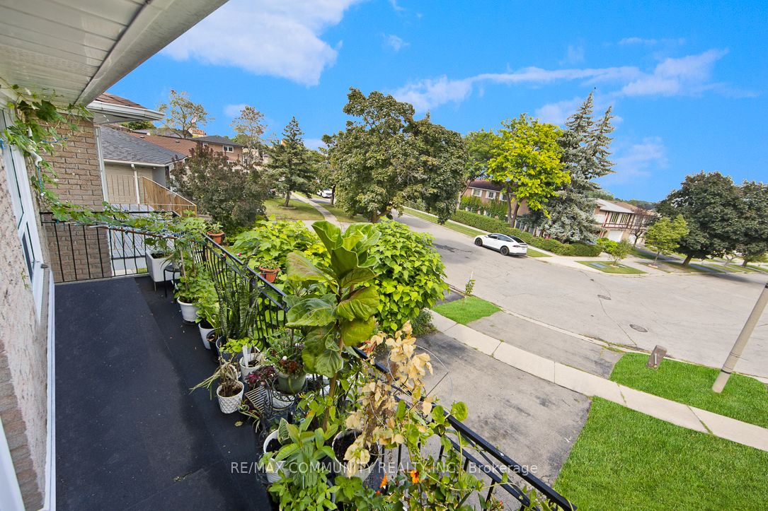 17 Tineta Crescent Property Photo 13