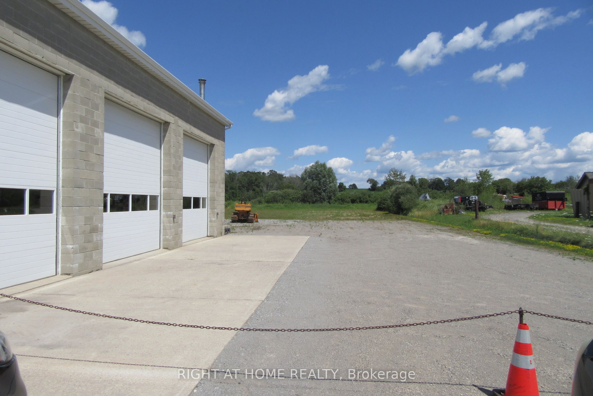 #north Port - 111 North Port Road Property Photo 6