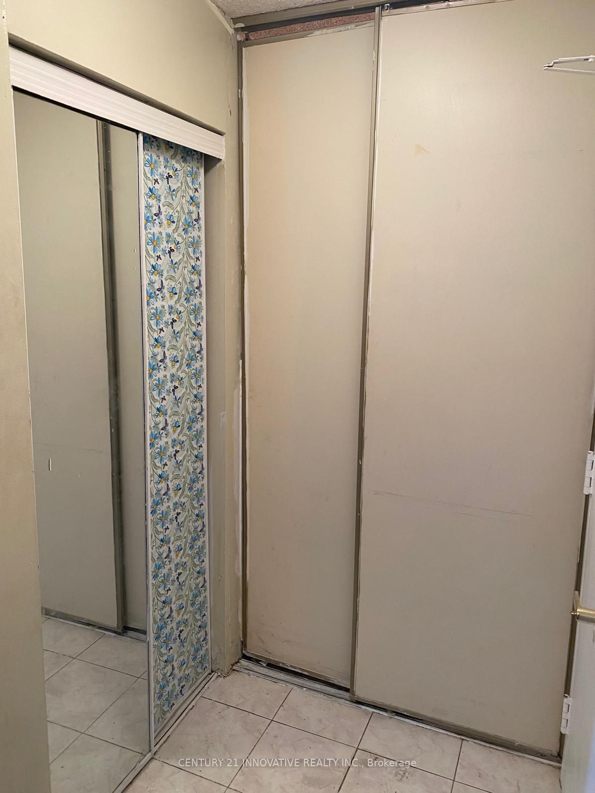 10 Tapscott Road 406 Property Photo 10