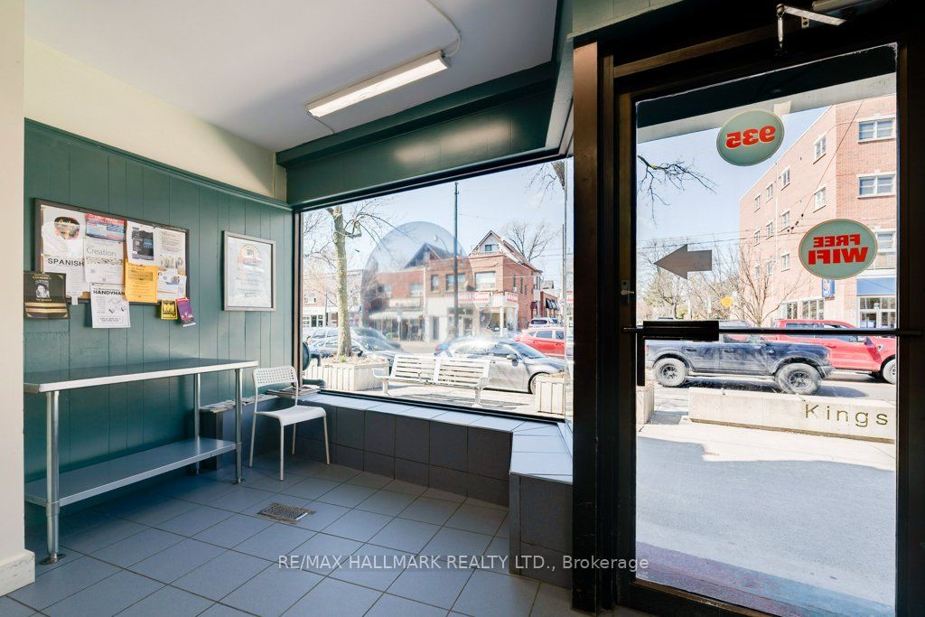 935 Kingston Road Property Photo 2