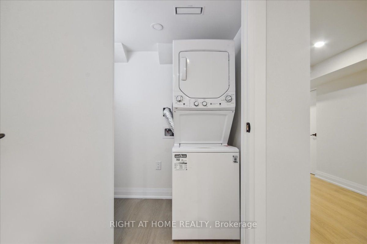 131 Kenilworth Avenue Lower Property Photo 16