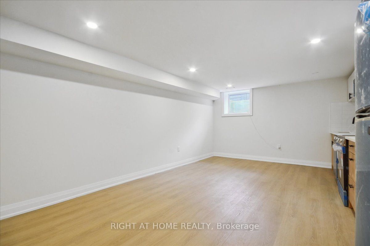 131 Kenilworth Avenue Lower Property Photo 21