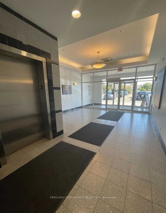 #208 - 1 Rossland Road Property Photo 4