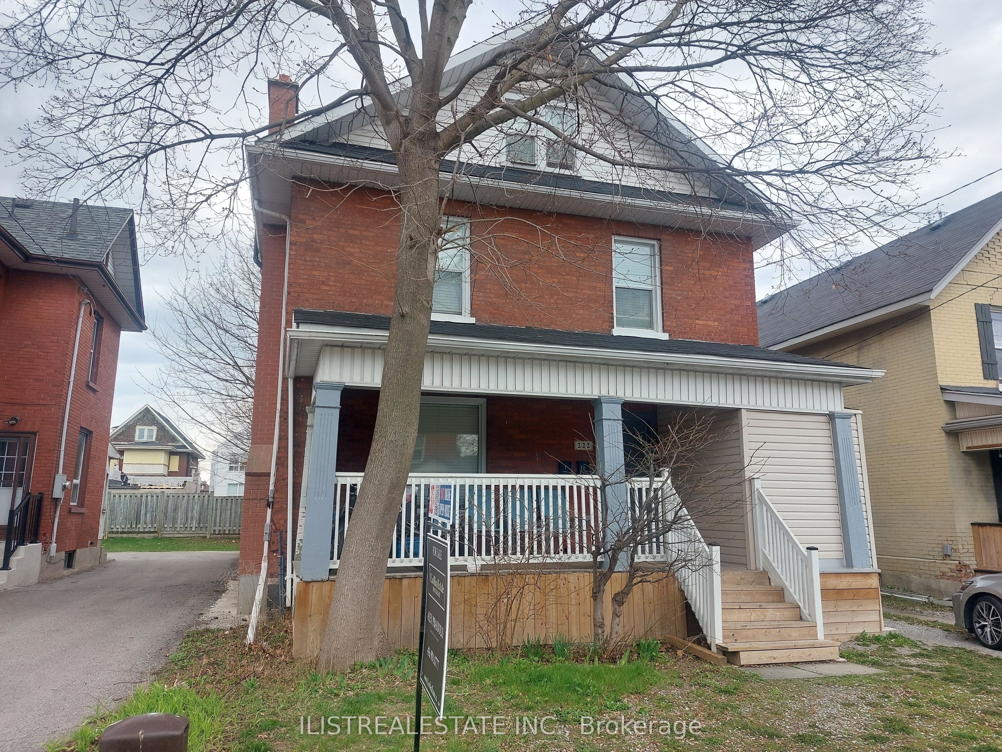 222 Athol Street E Property Photo 2