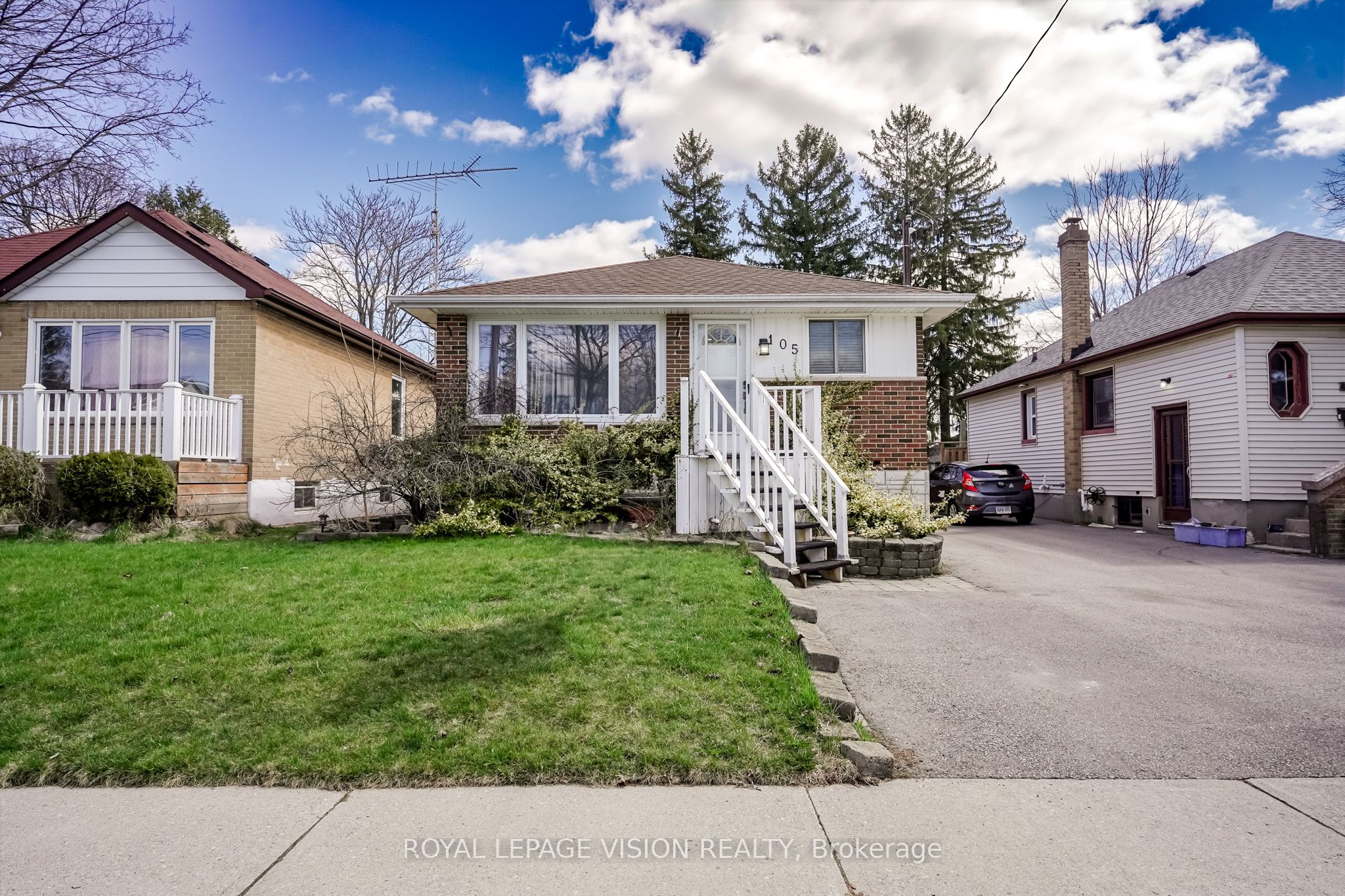 105 Luke Street Property Photo 1