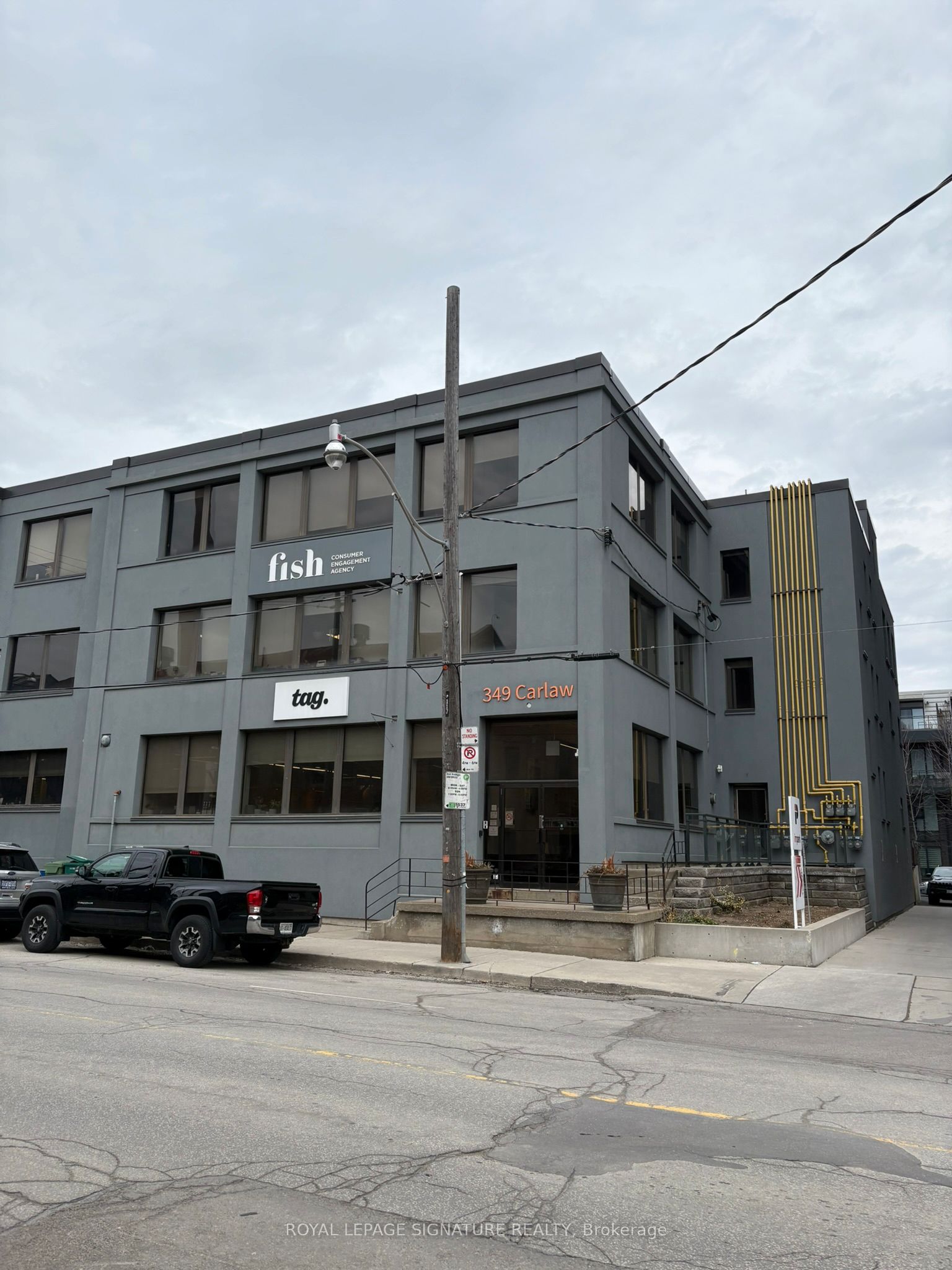 #303 - 349 Carlaw Avenue Property Photo 2