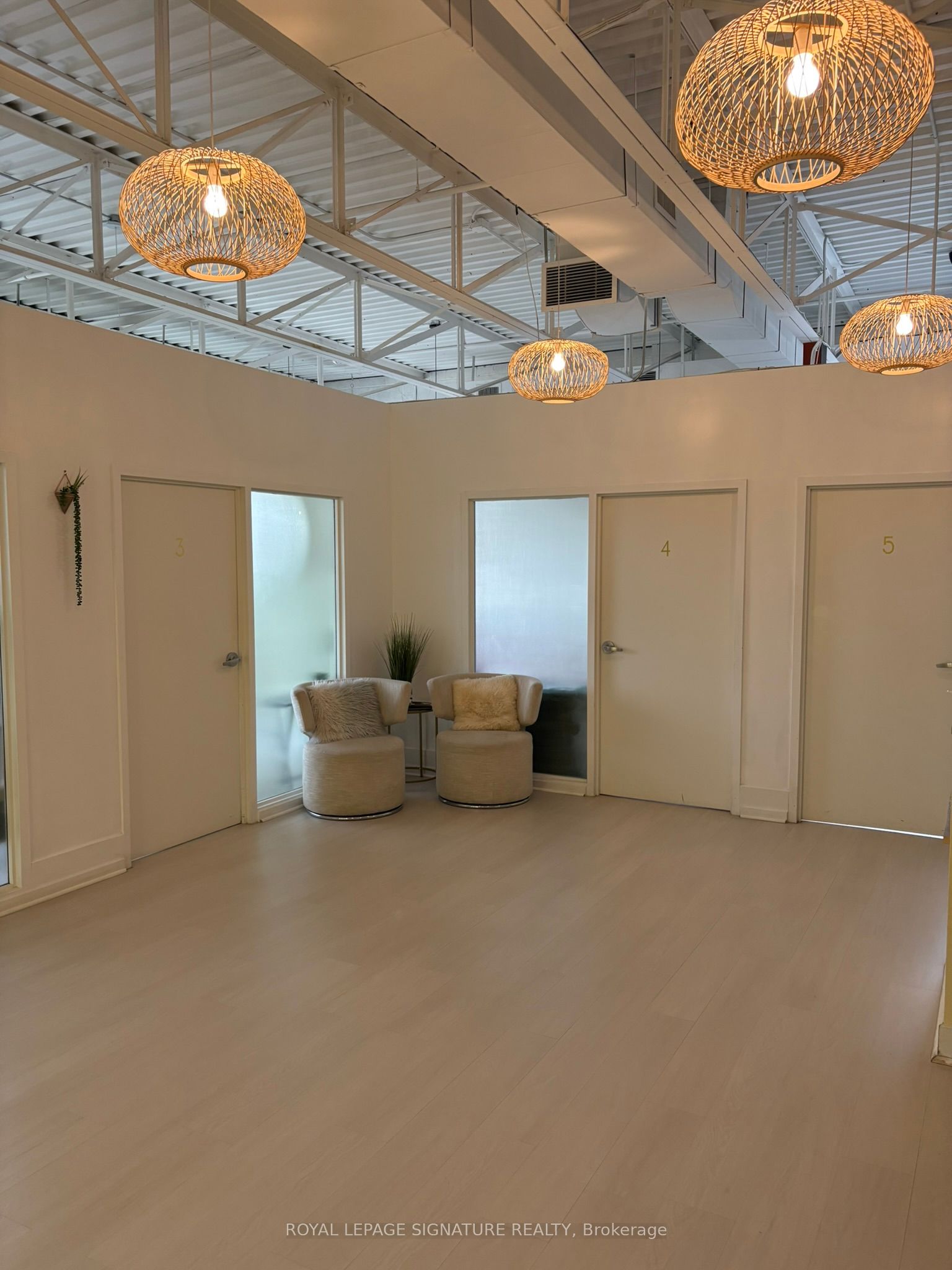 #303 - 349 Carlaw Avenue Property Photo 16