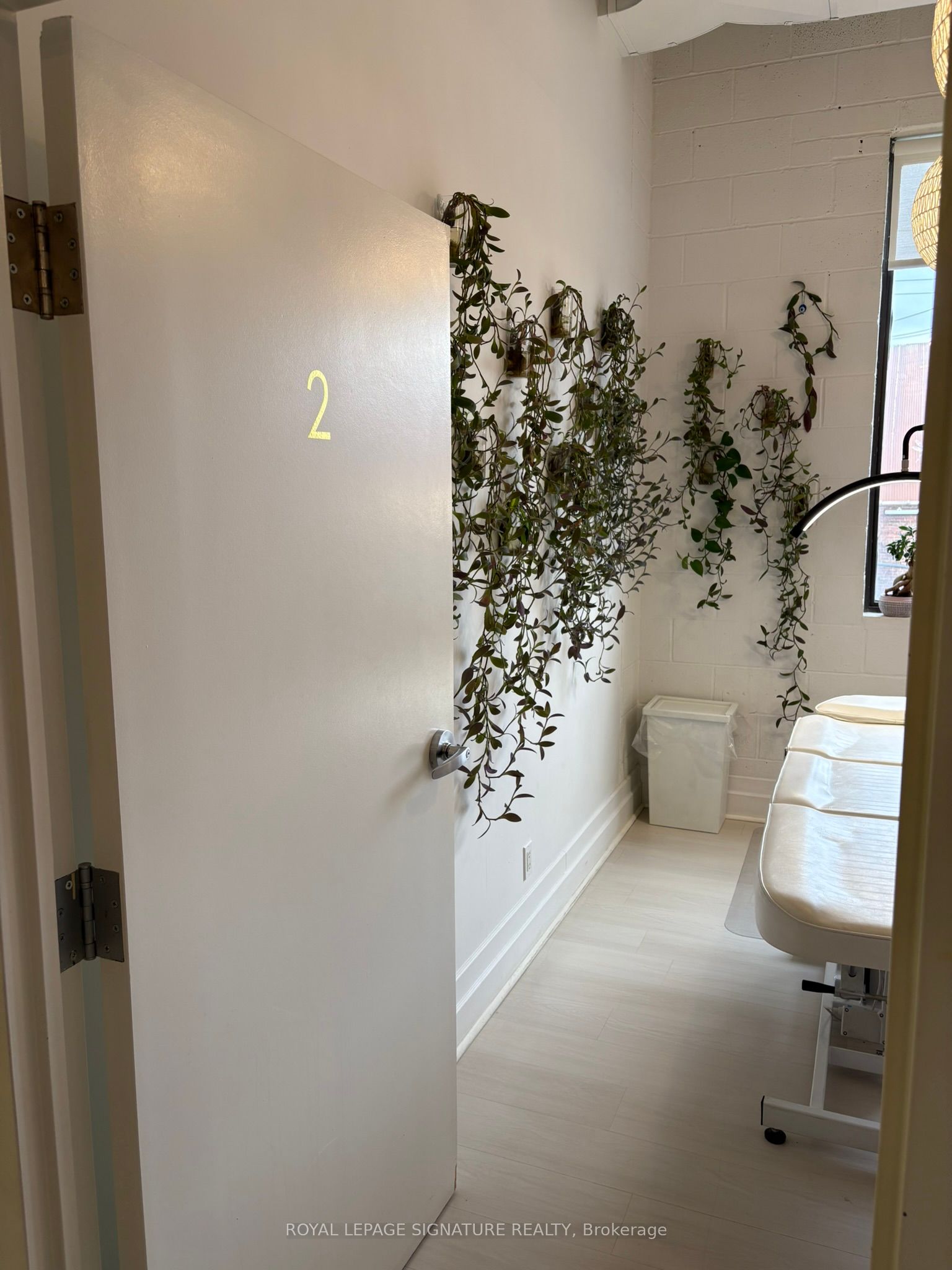 #303 - 349 Carlaw Avenue Property Photo 19