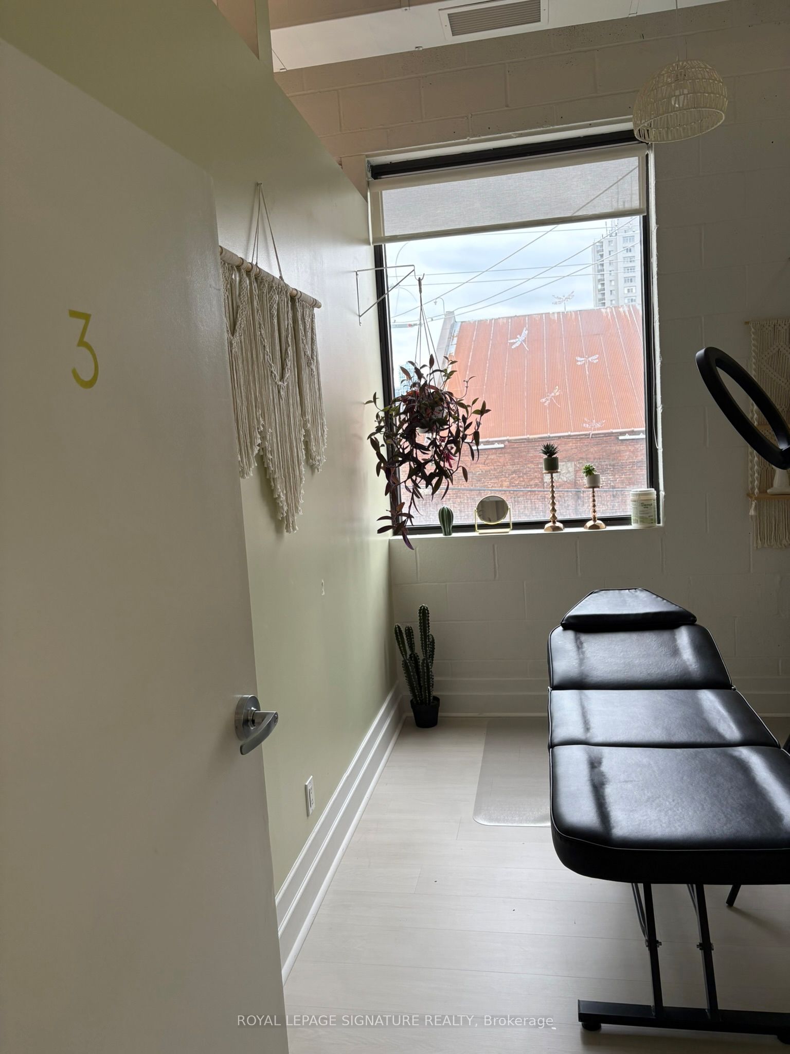 #303 - 349 Carlaw Avenue Property Photo 21