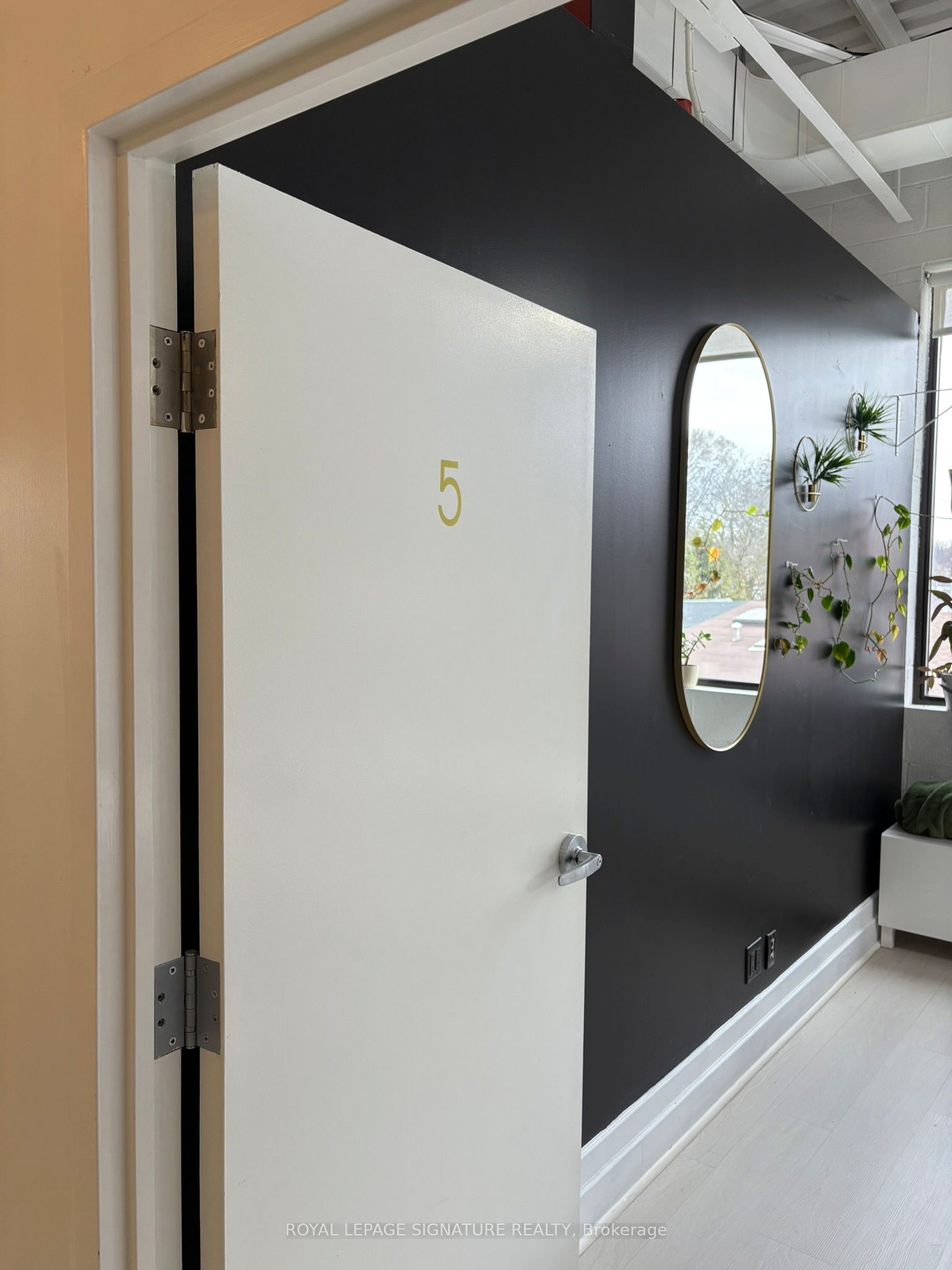 #303 - 349 Carlaw Avenue Property Photo 26
