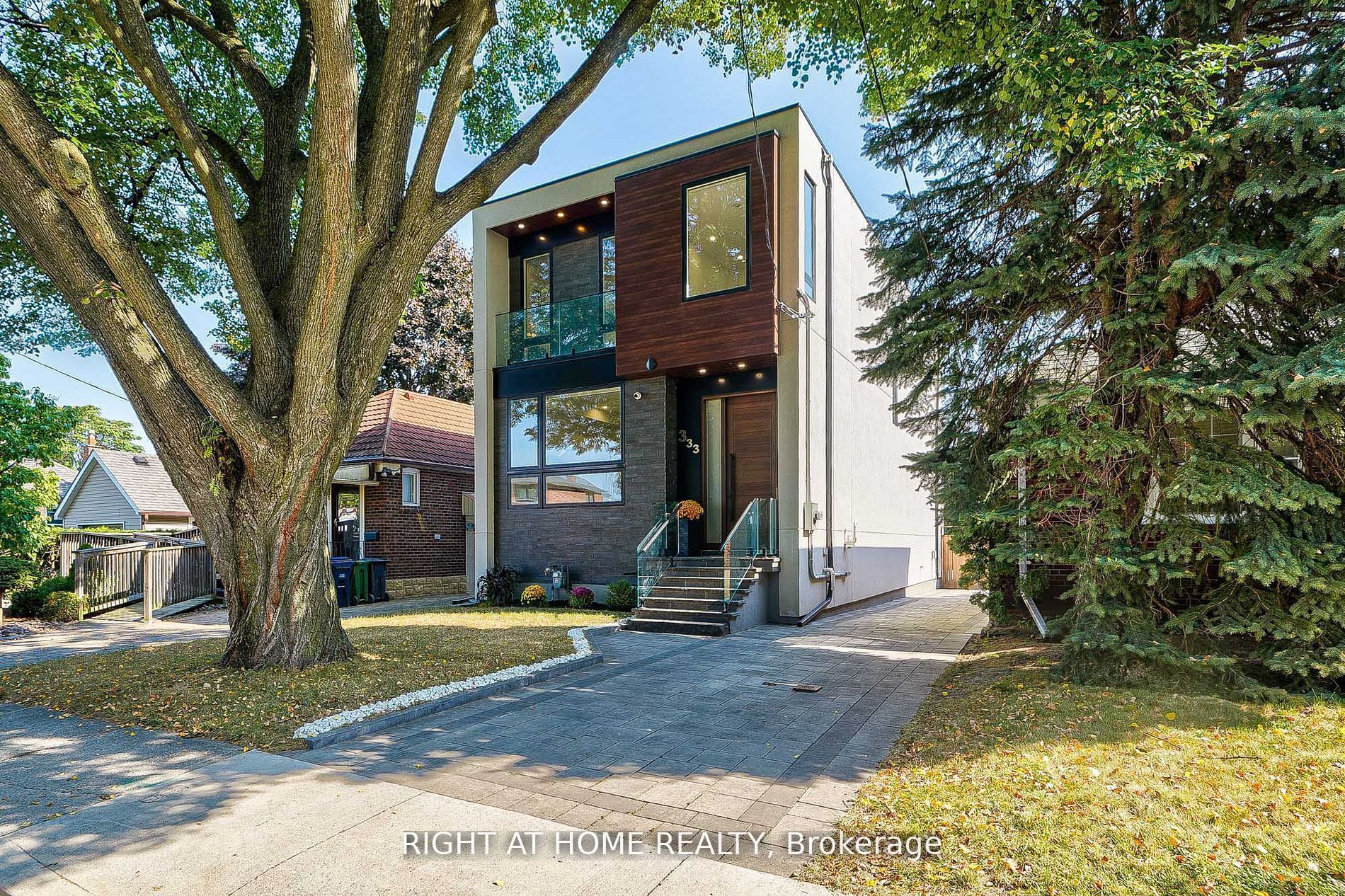 333 Woodmount Avenue Property Photo 1