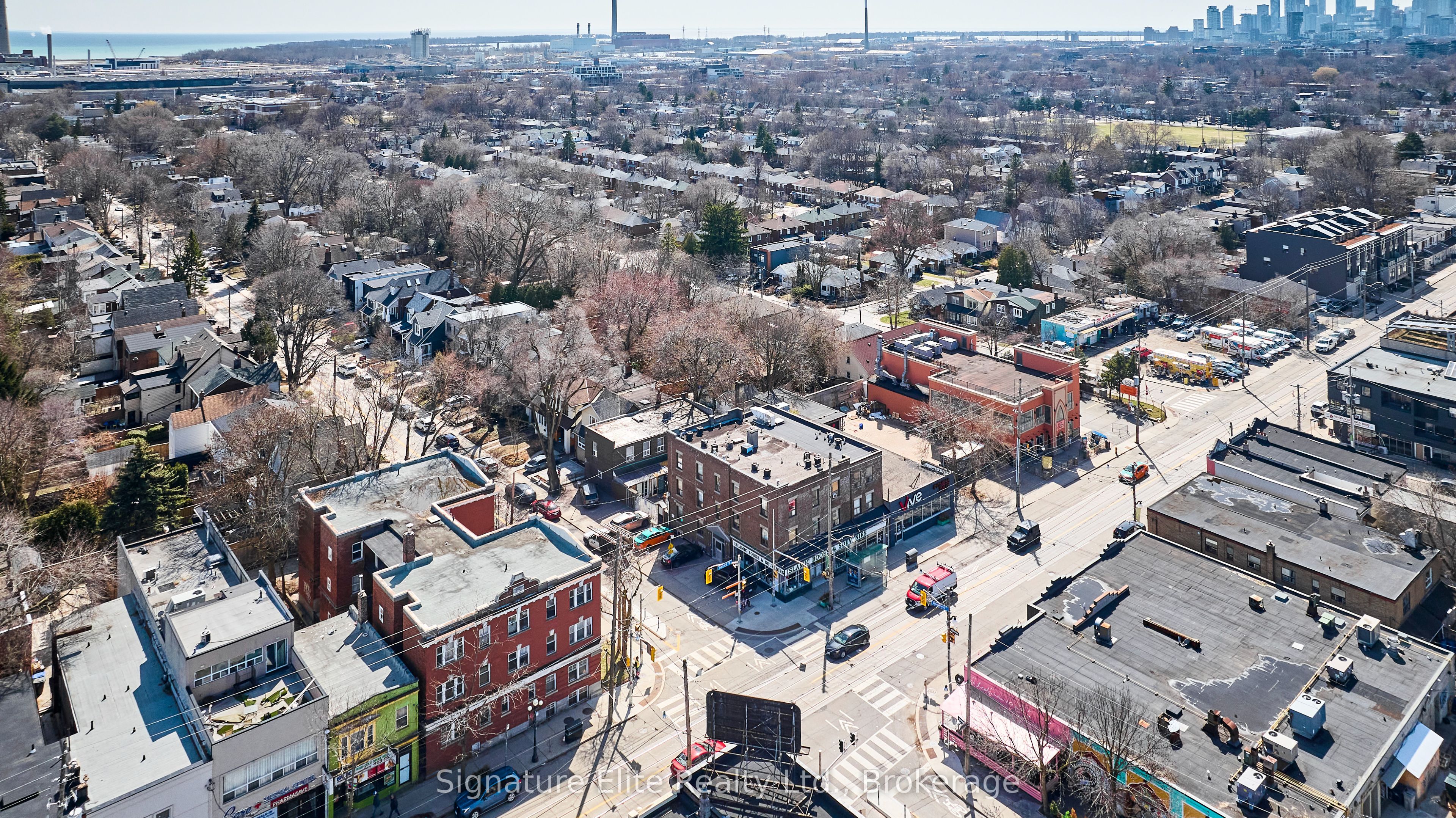 280 Woodfield Road Property Photo 42