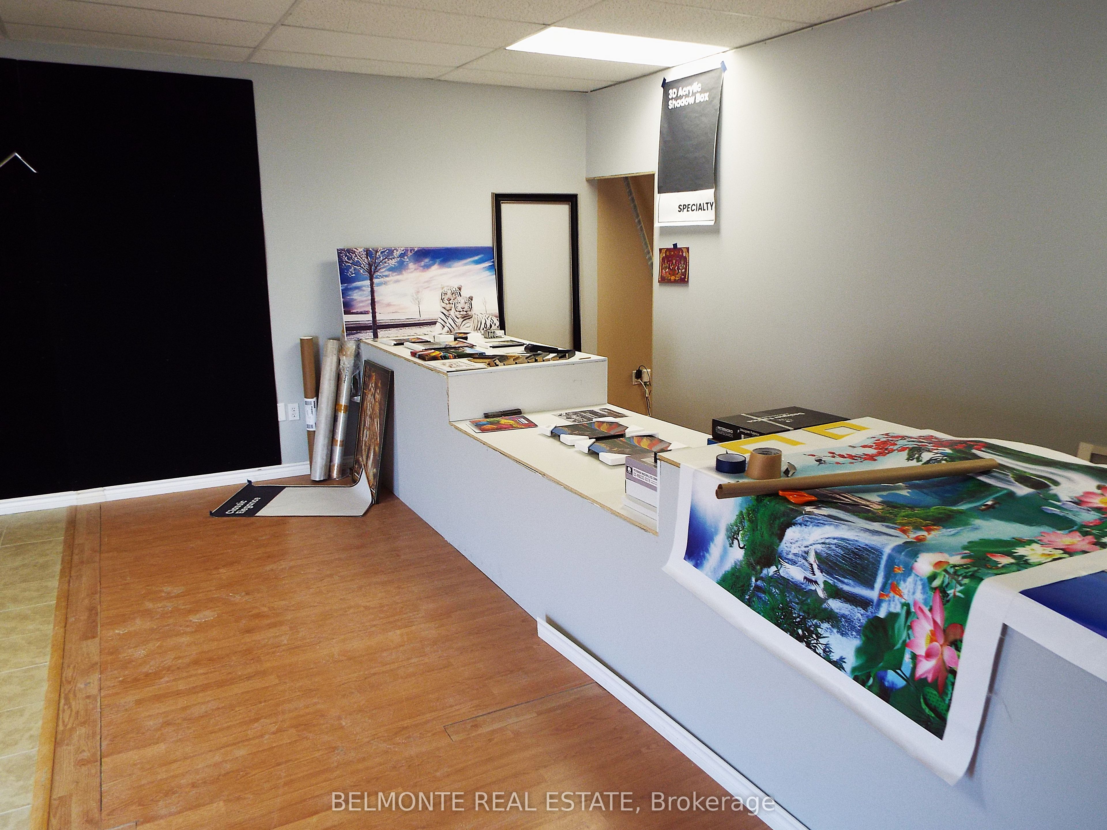 #202 - 378 King Street Property Photo 8