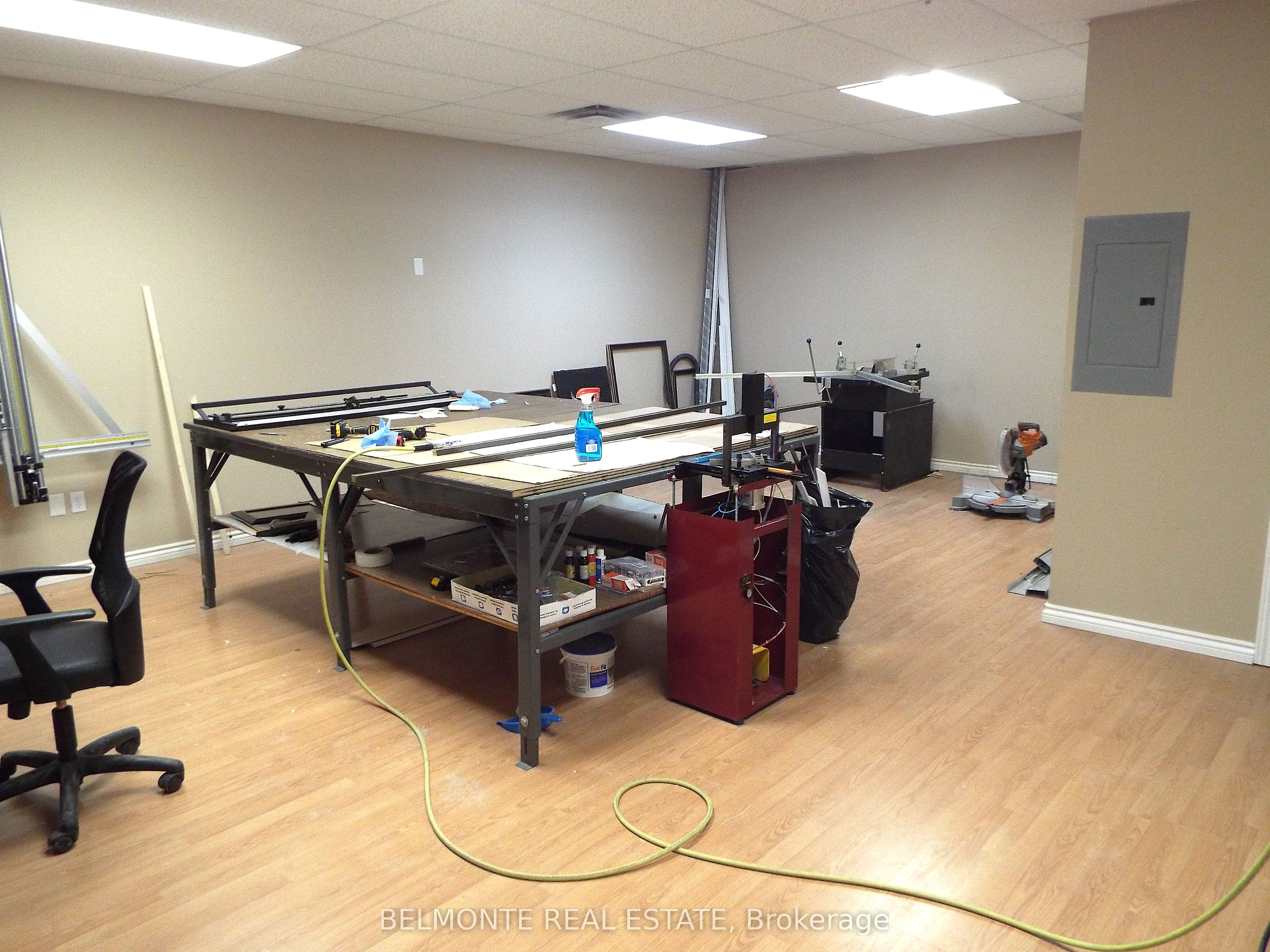 #202 - 378 King Street Property Photo 9