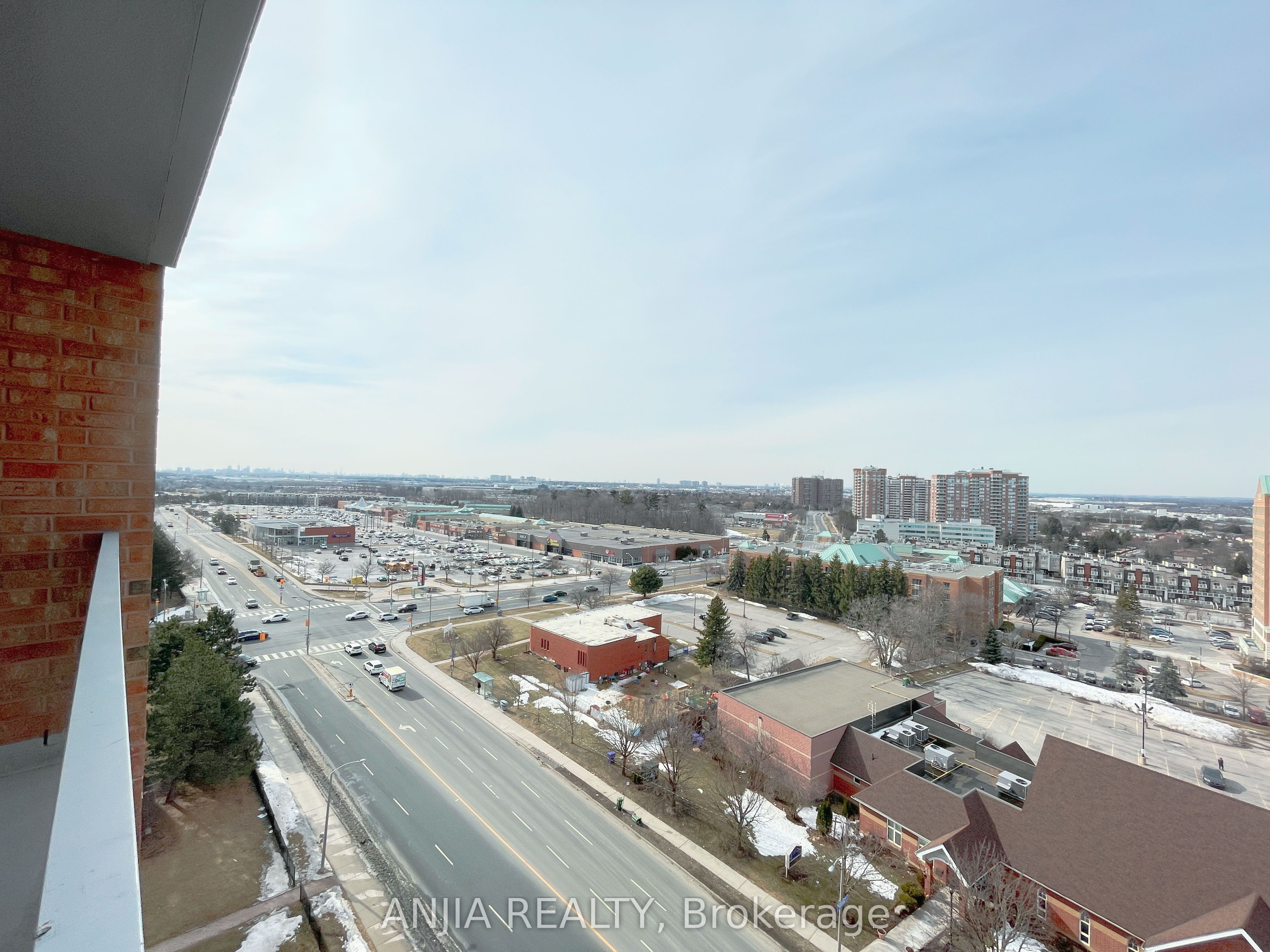 15 Sewells Road Ph3 Property Photo 11