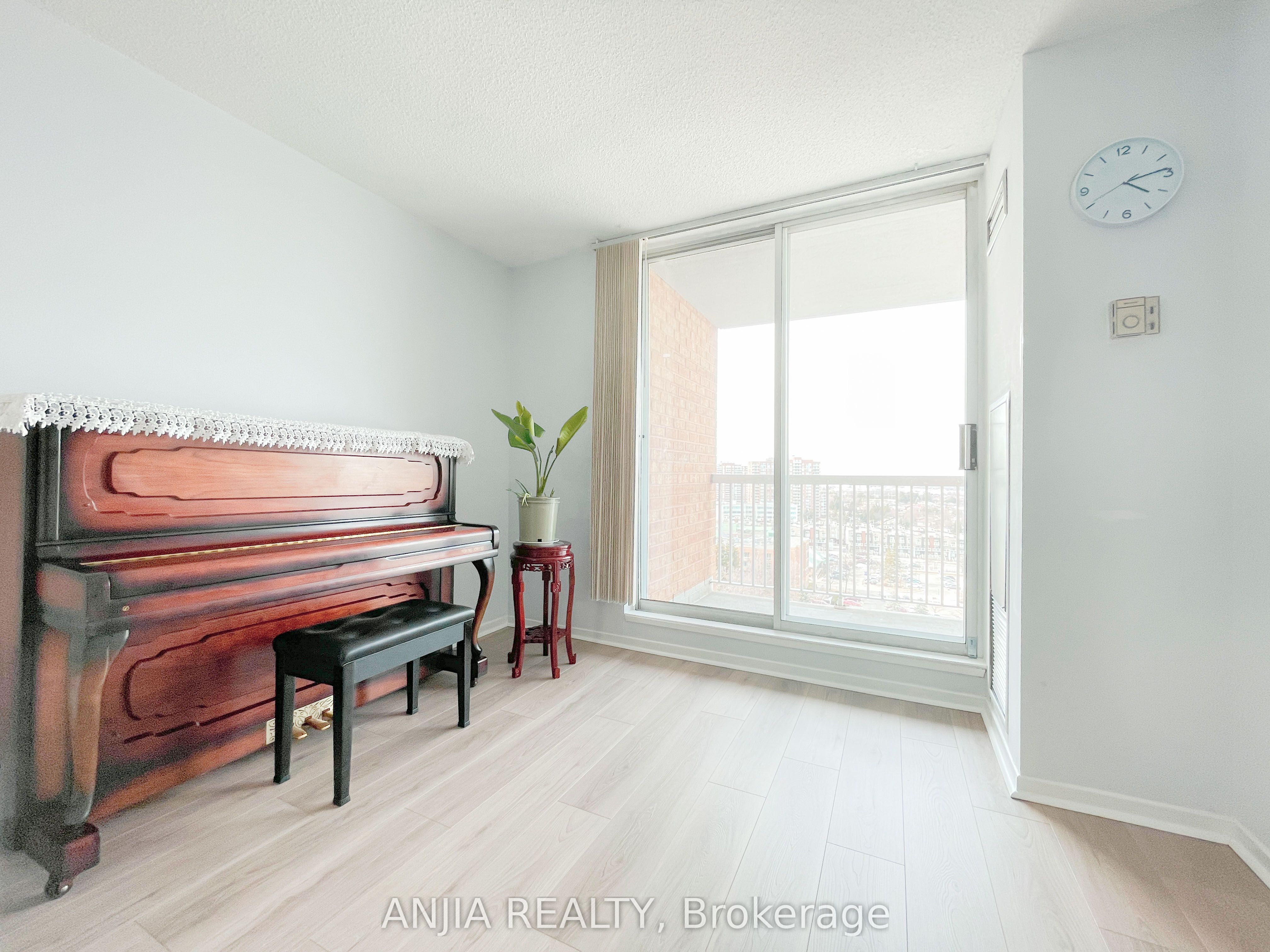 15 Sewells Road Ph3 Property Photo 30