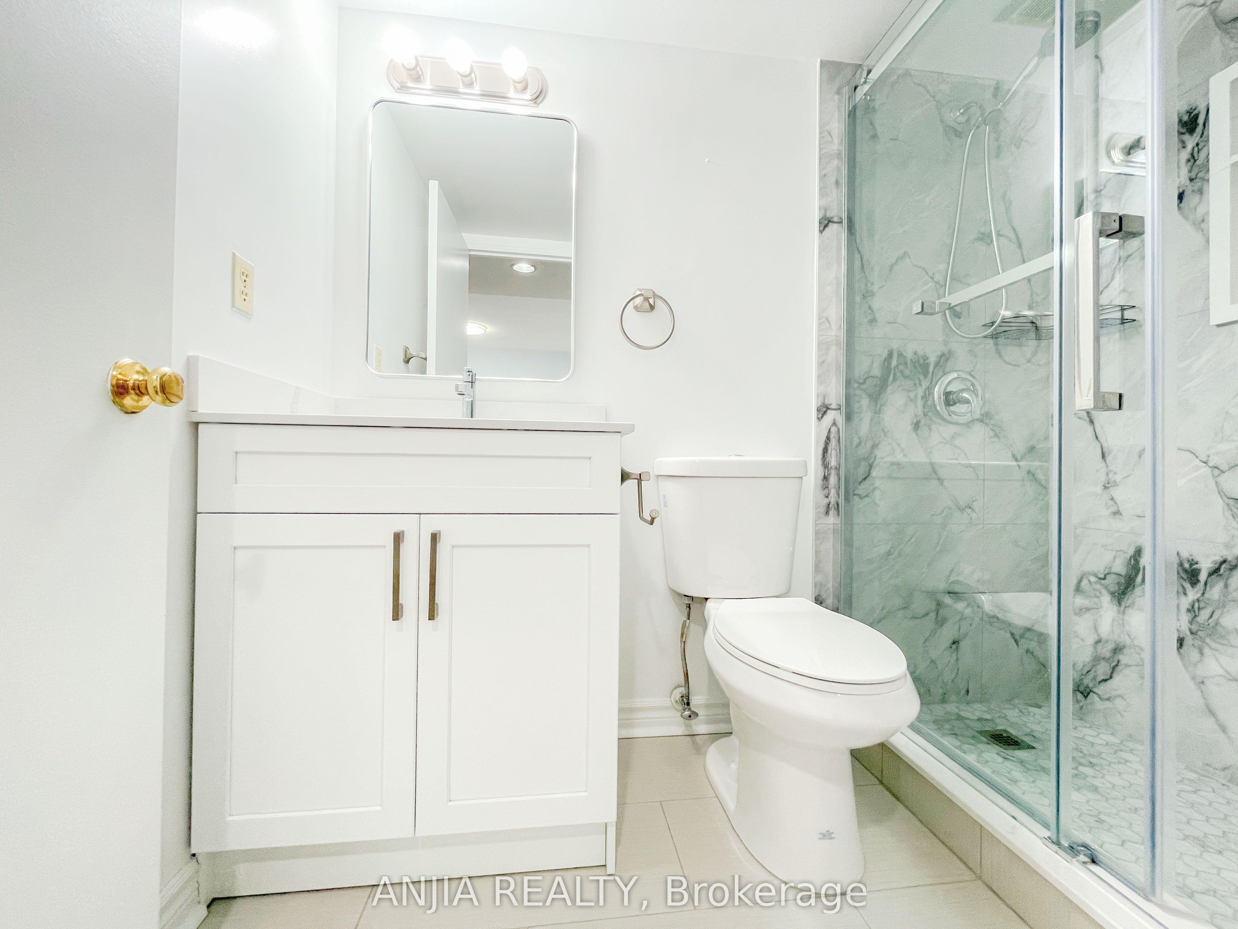 15 Sewells Road Ph3 Property Photo 37