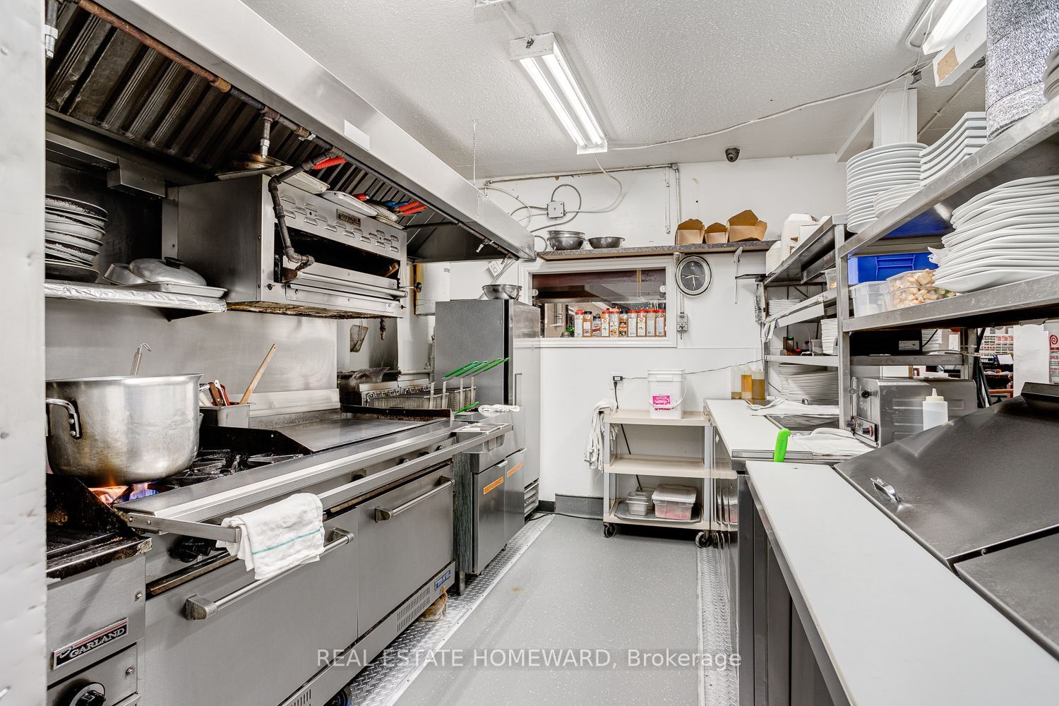 27 King Street Property Photo 12