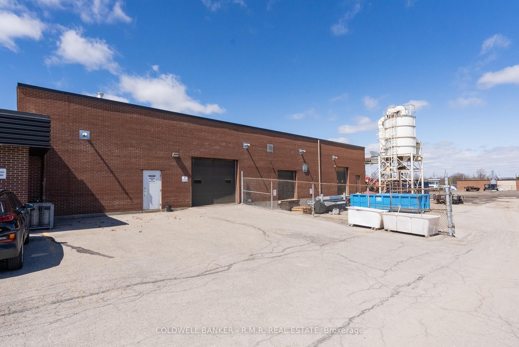 108 Industrial Drive Property Photo 38
