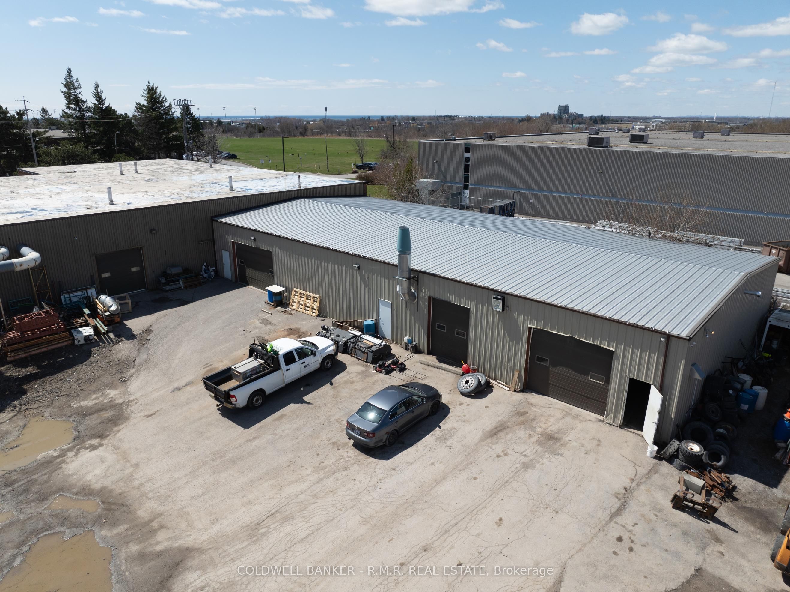 108 Industrial Drive Property Photo 42