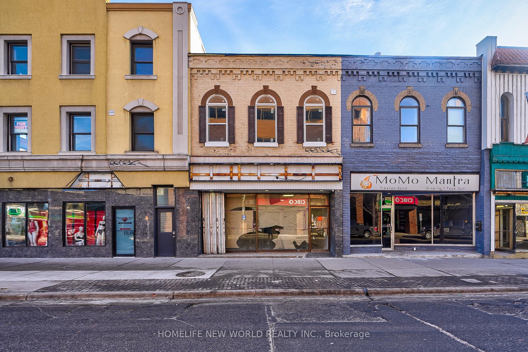 5 Simcoe Street Property Photo 2