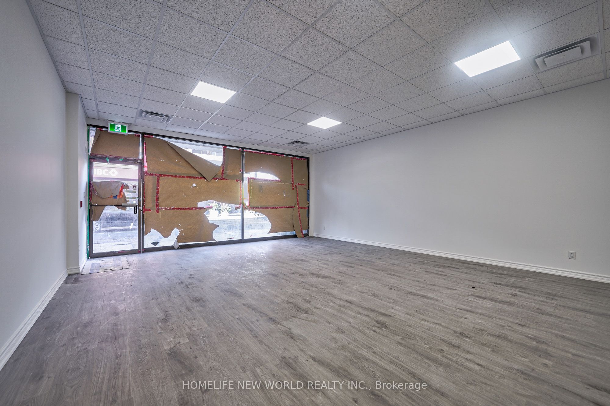 5 Simcoe Street Property Photo 13