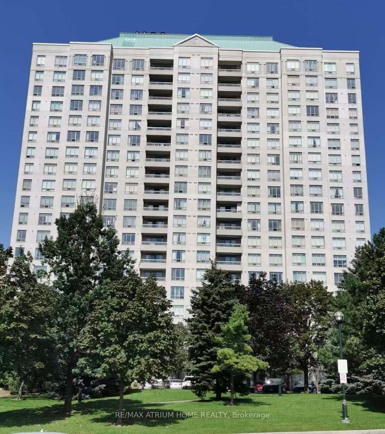 5039 Finch Avenue E 109 Property Photo 1