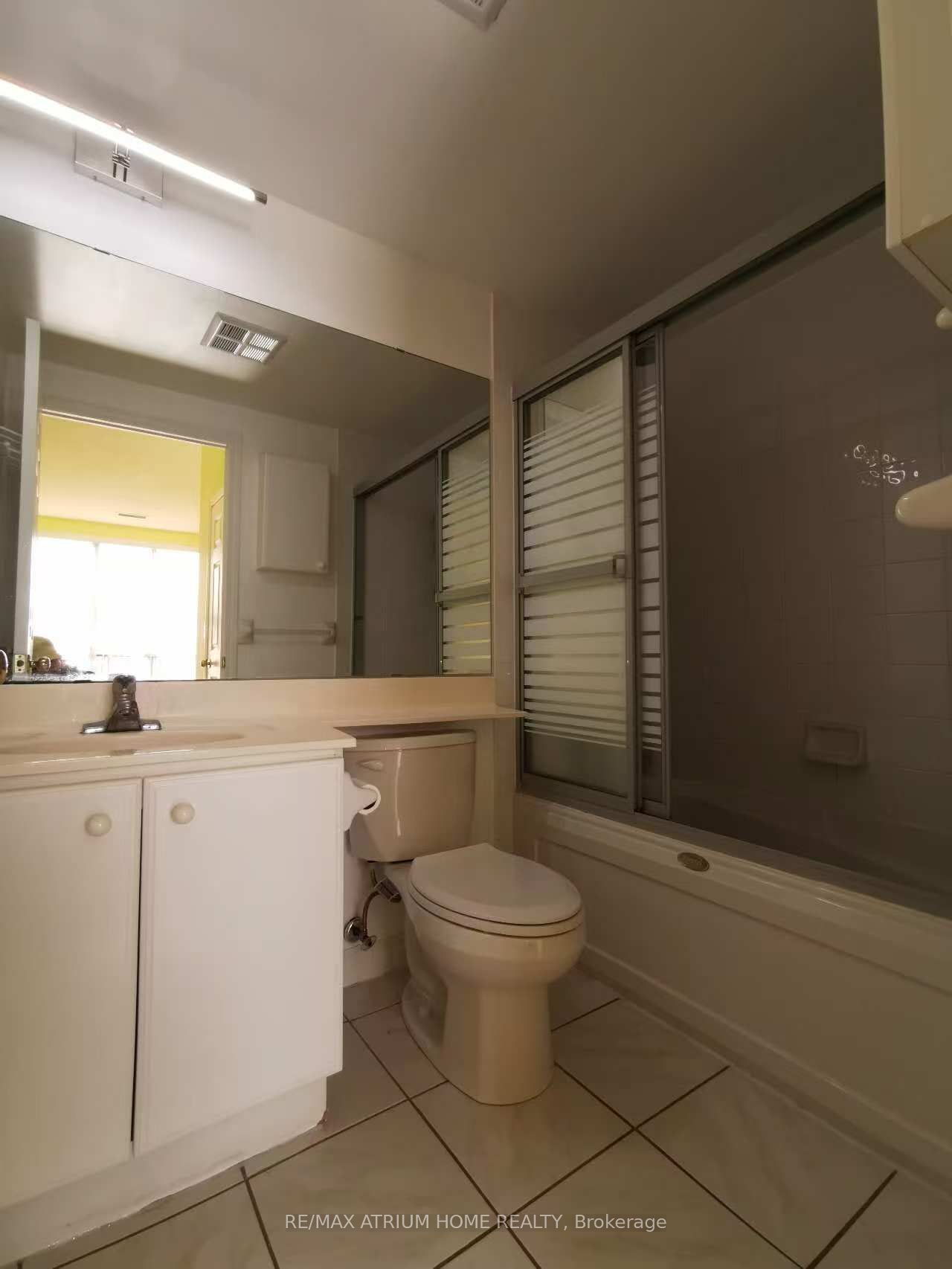 5039 Finch Avenue E 109 Property Photo 10
