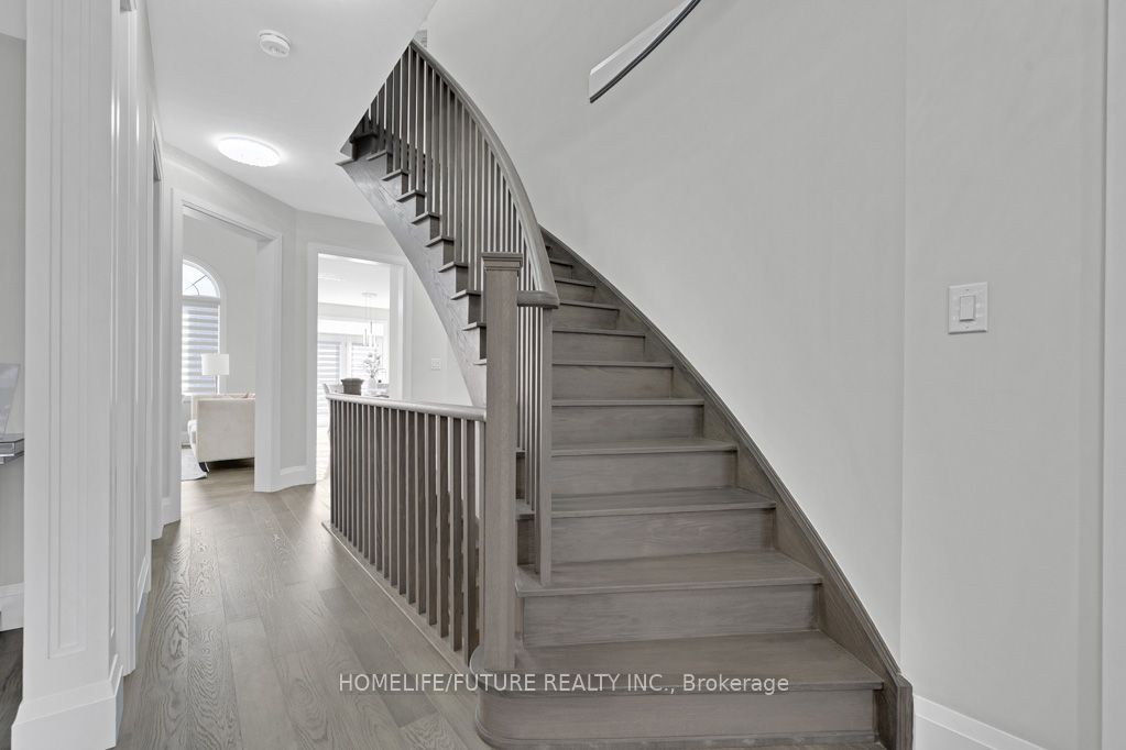 27 Higham Place Property Photo 15