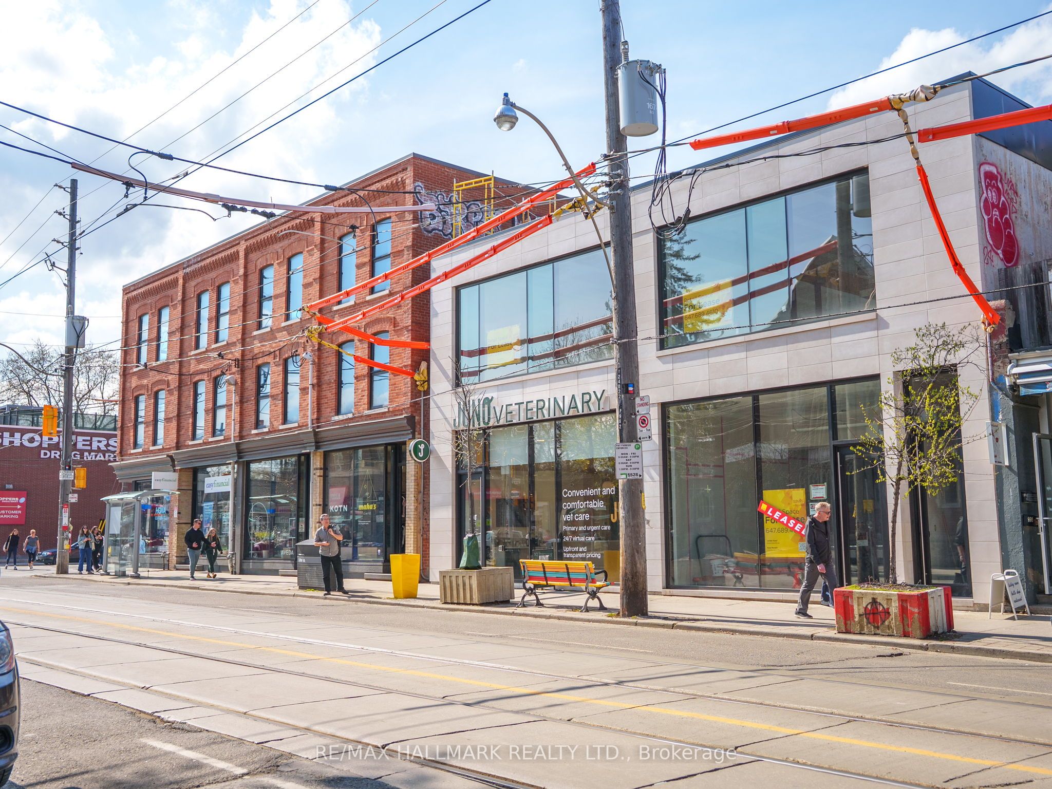 #300 - 974 Queen Street Property Photo 17