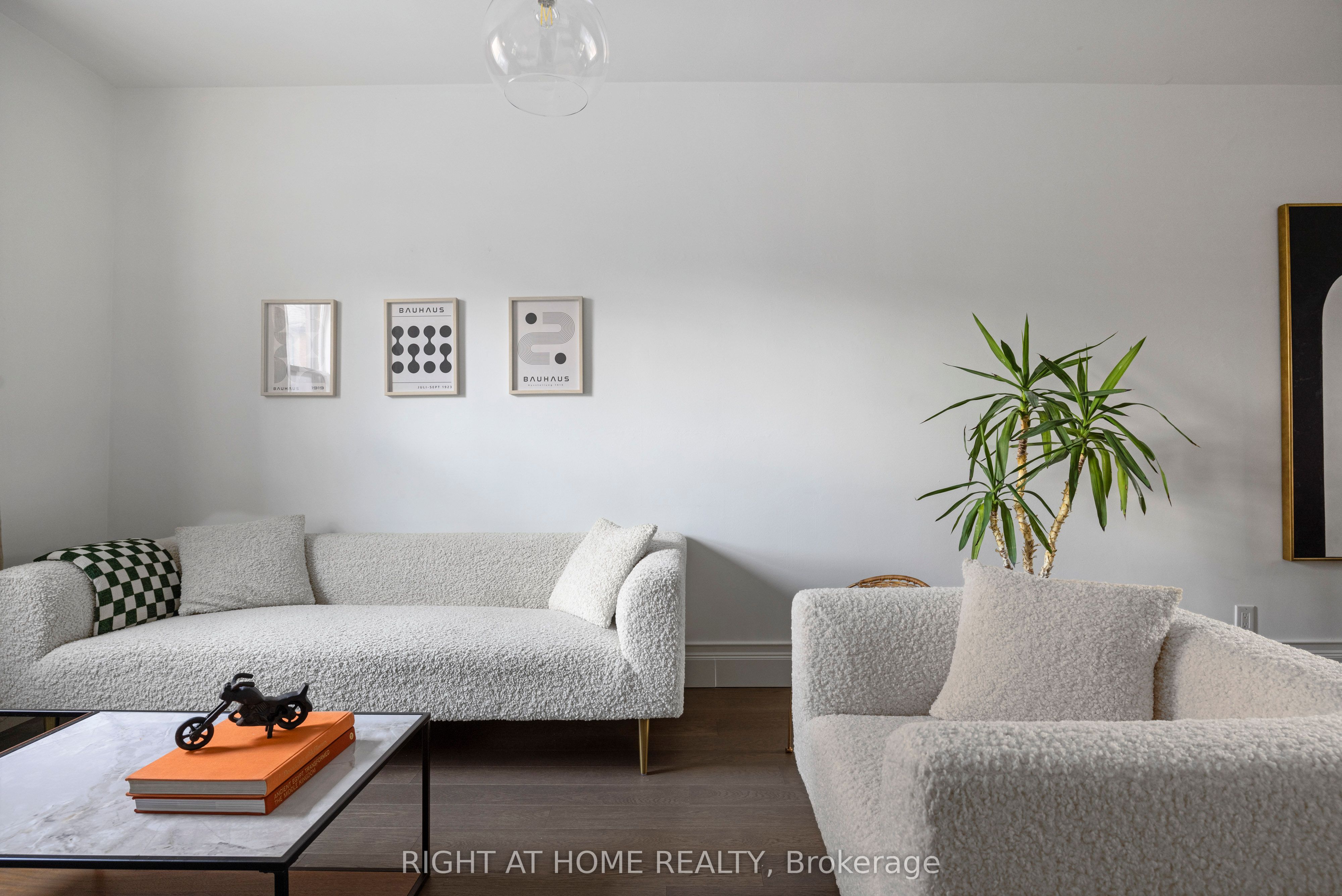 15 Kintyre Avenue Property Photo 1
