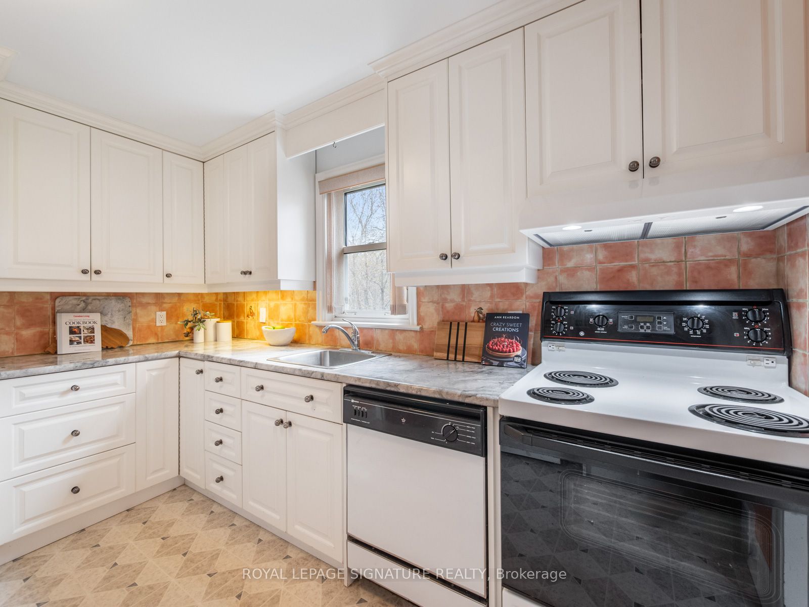 7 Notley Place Property Photo 10