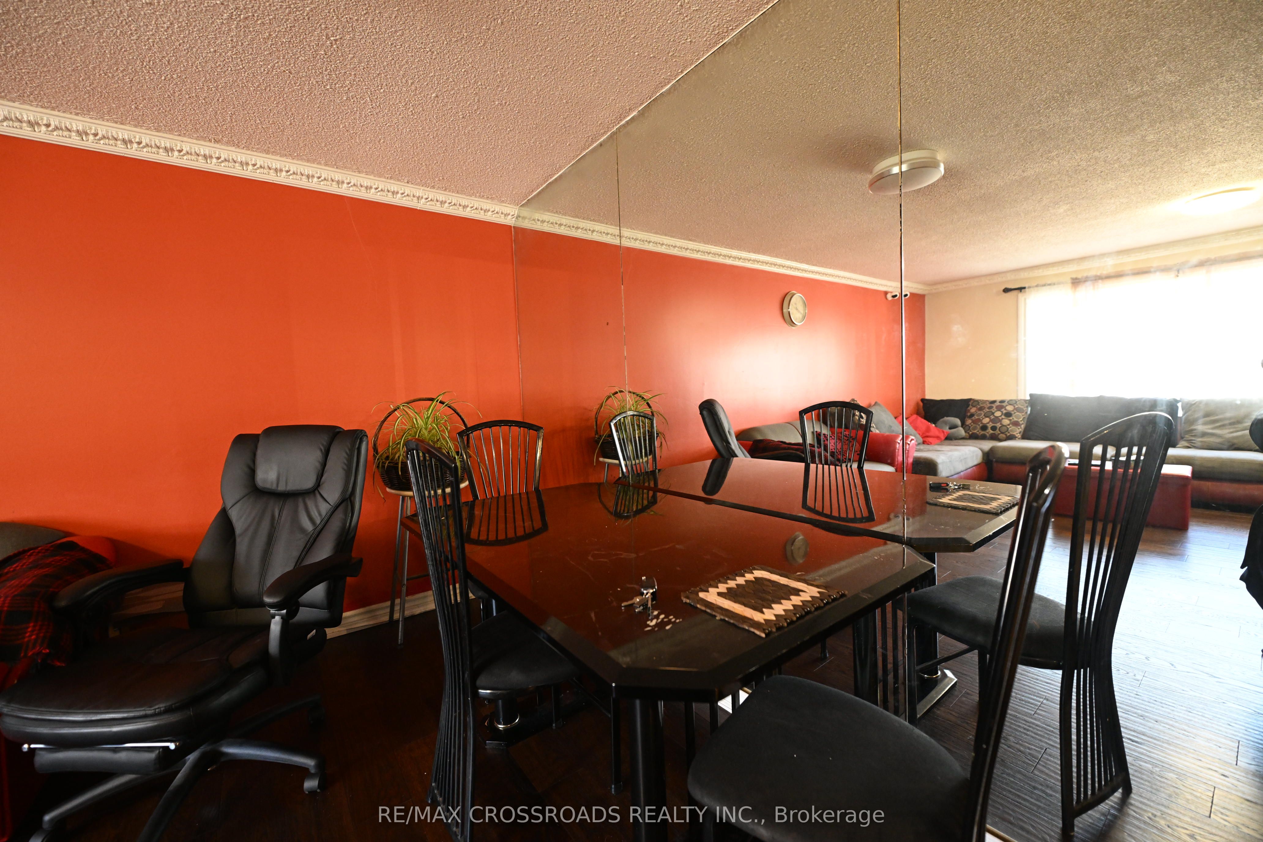 41 Gemshaw Crescent Property Photo 8