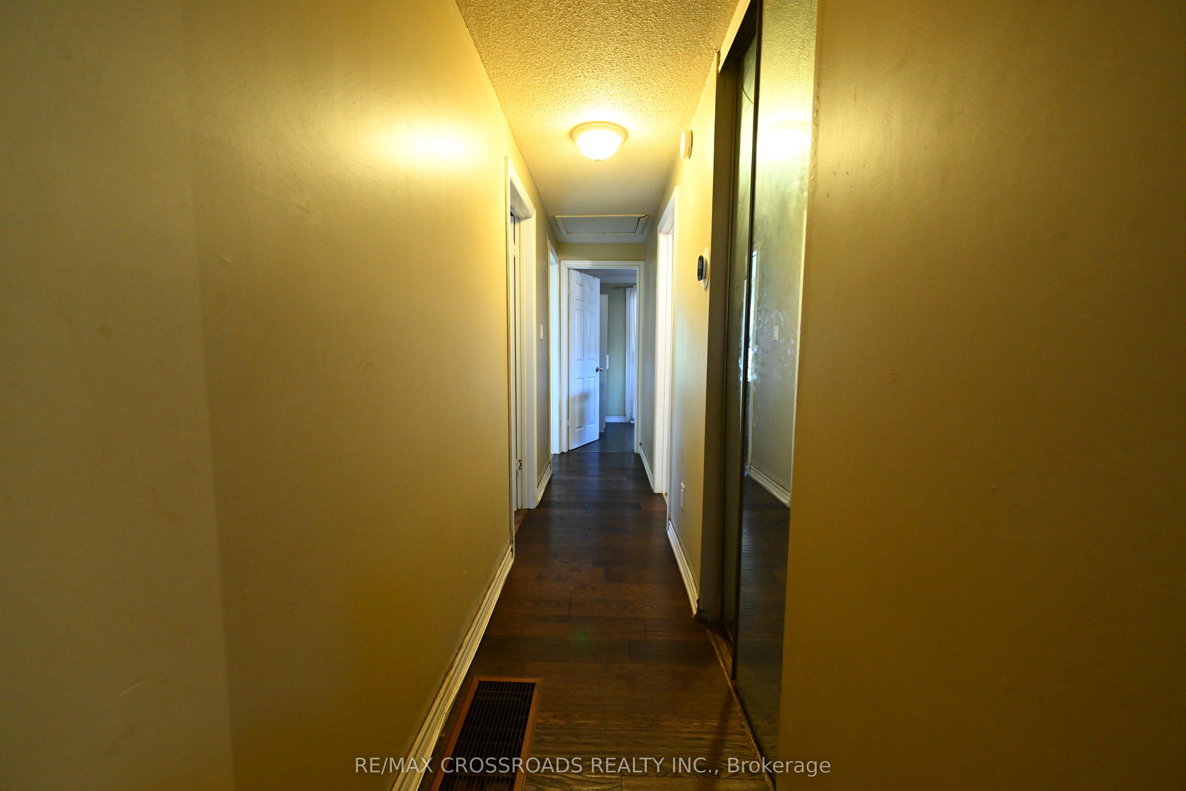 41 Gemshaw Crescent Property Photo 9