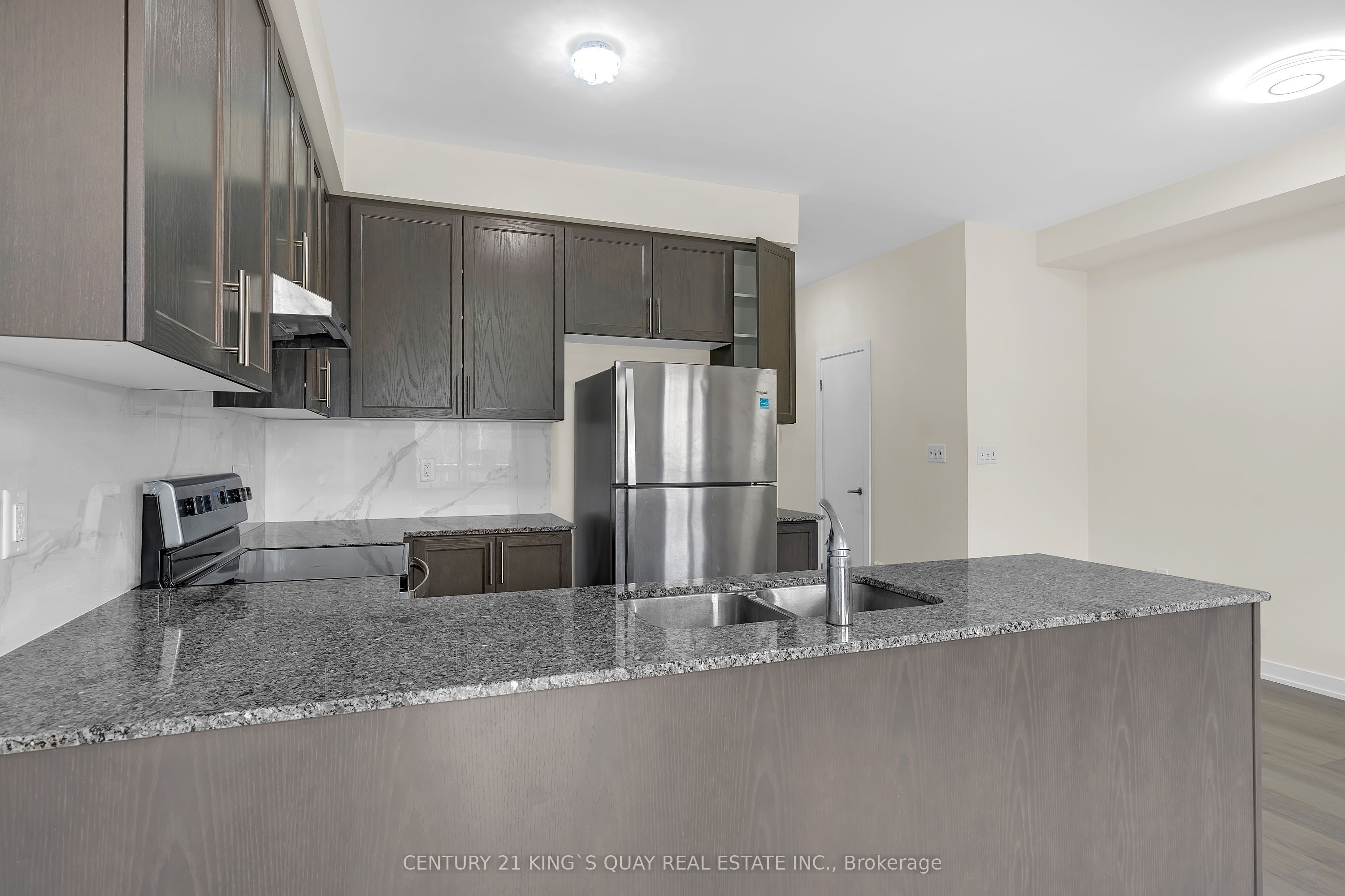 250 Finch Avenue 33 Property Photo 16