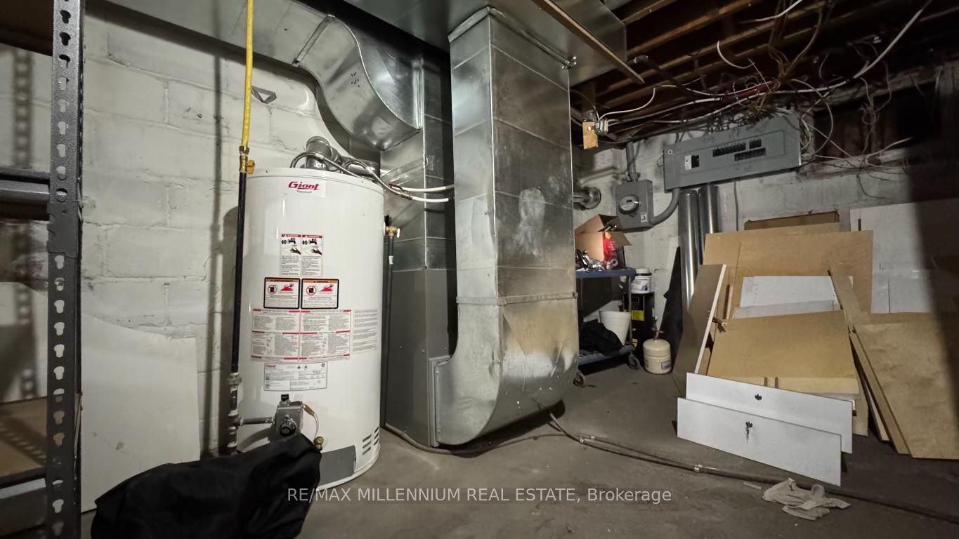 451 Pharmacy Ave Avenue Property Photo 23