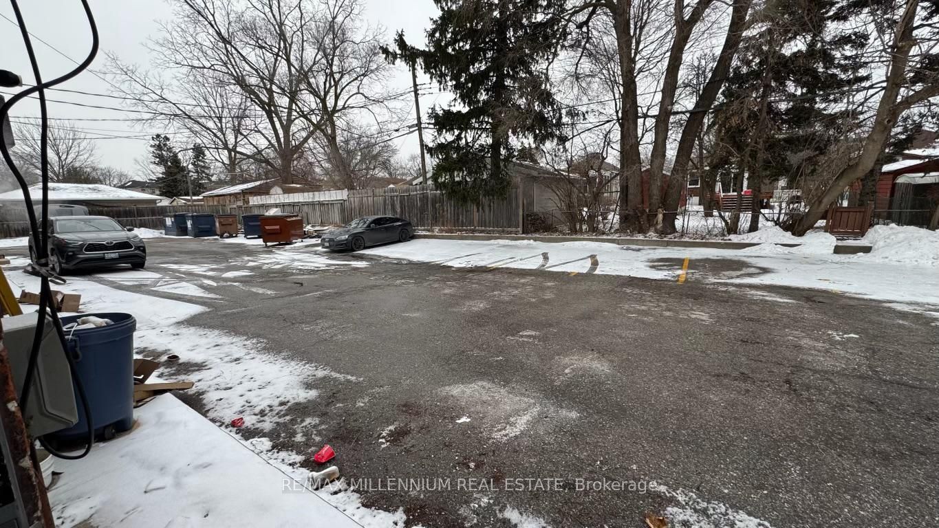451 Pharmacy Ave Avenue Property Photo 25