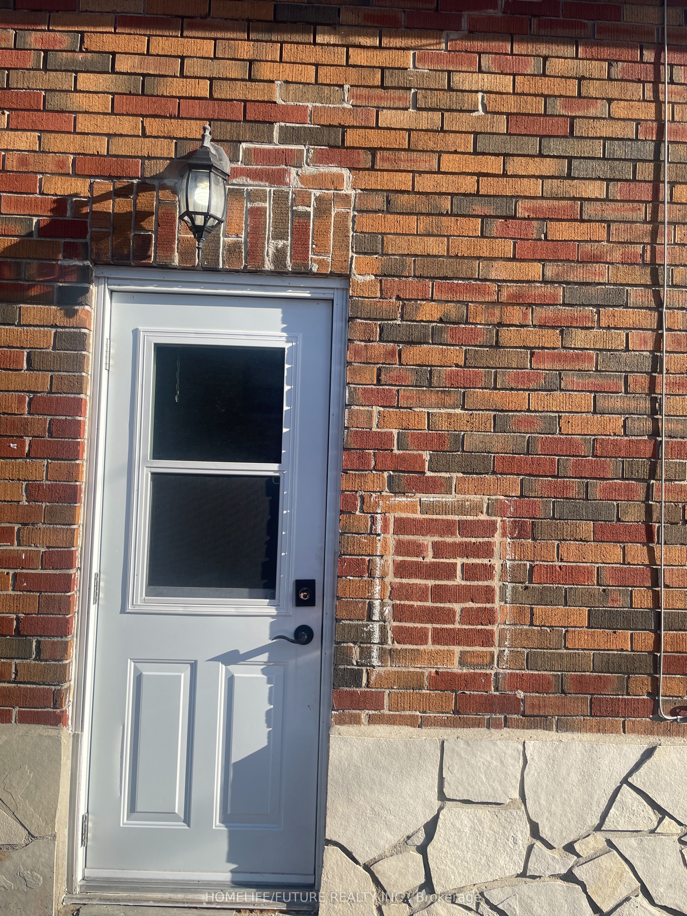 1237 Cedar Street Bsmt Property Photo 1