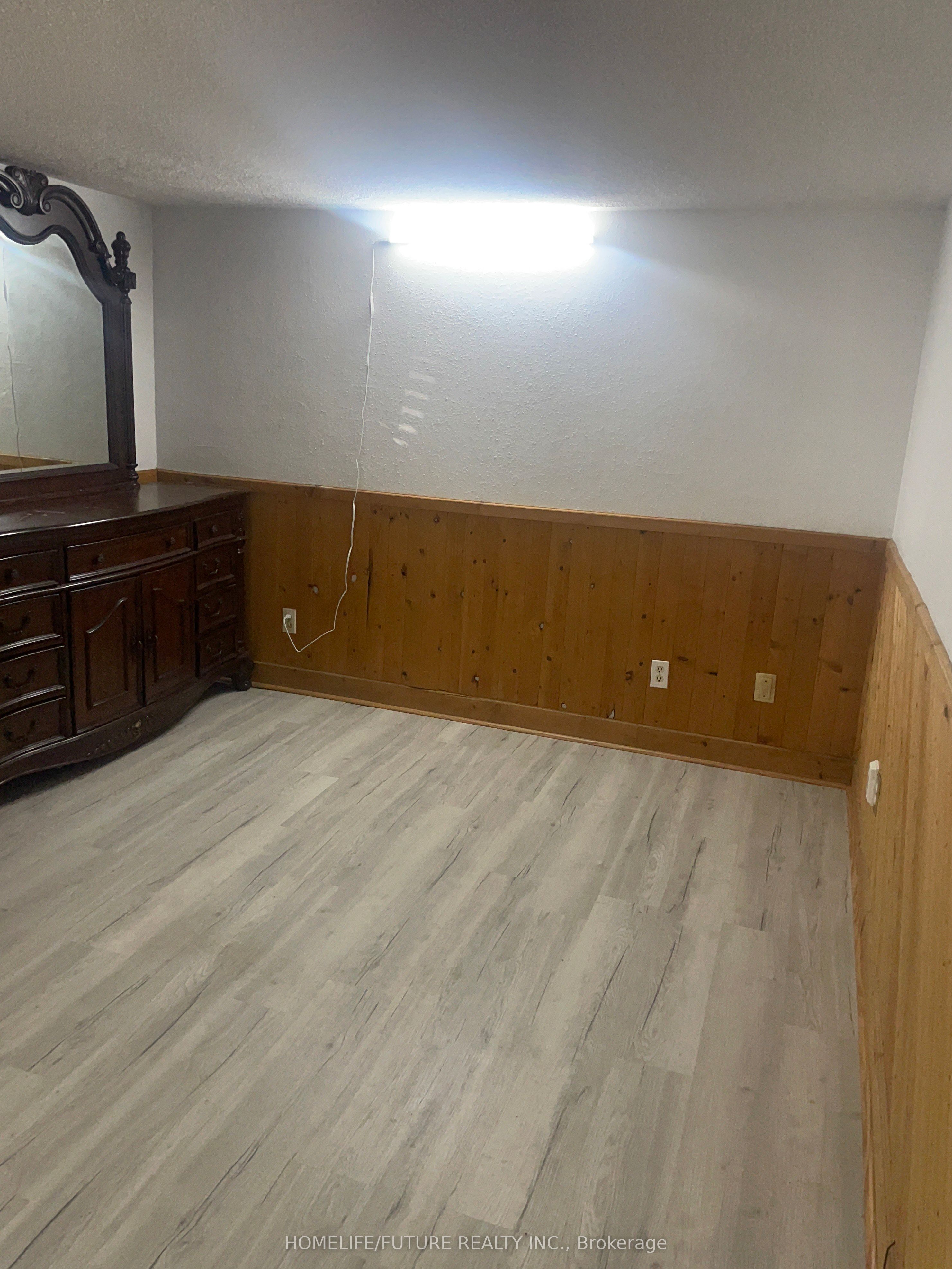 1237 Cedar Street Bsmt Property Photo 8