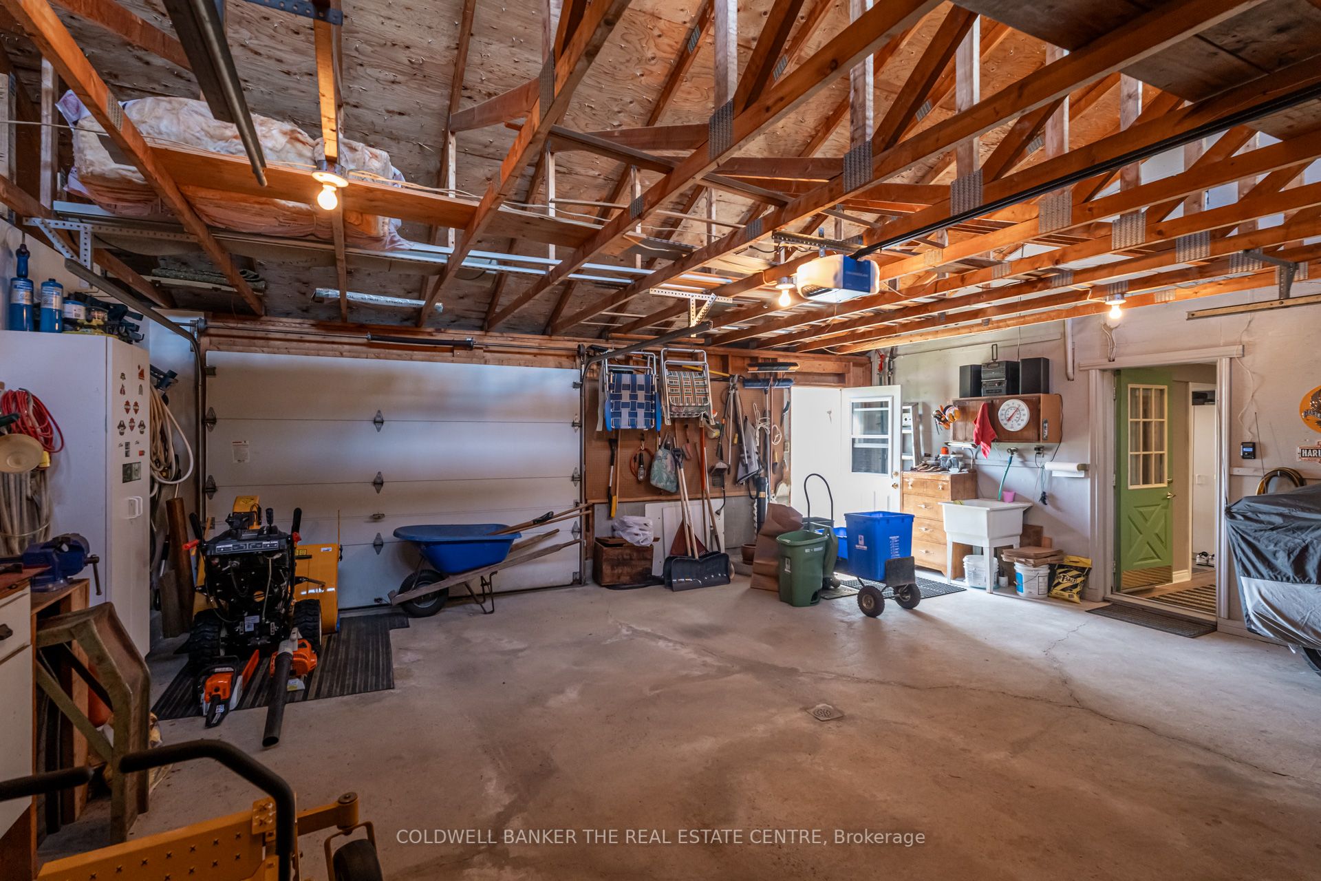 273 Stephenson Point Road Property Photo 34