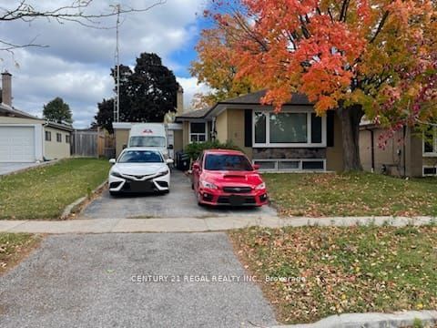 #main - 5 Stevenvale Drive Property Photo 1