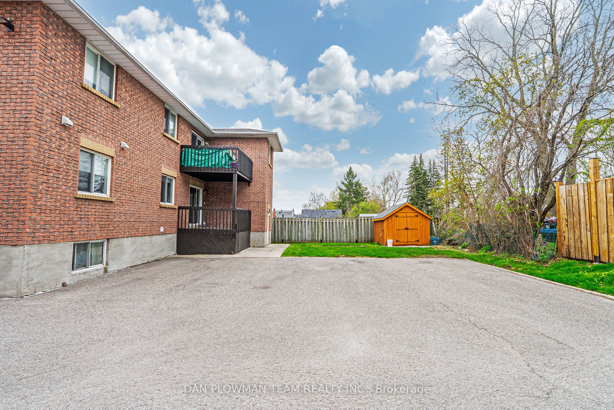 176/180 Nassau Street Property Photo 8