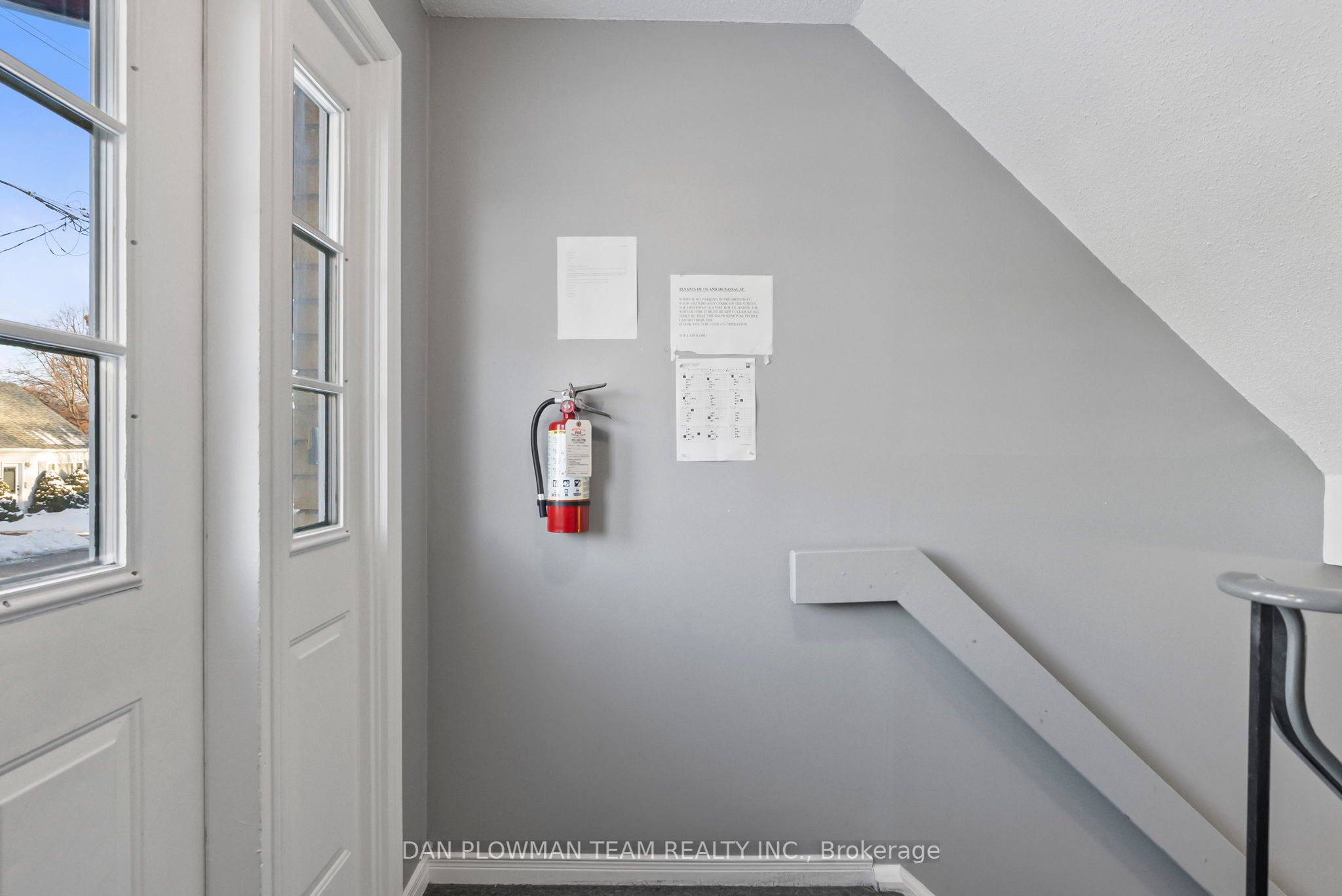 176/180 Nassau Street Property Photo 43