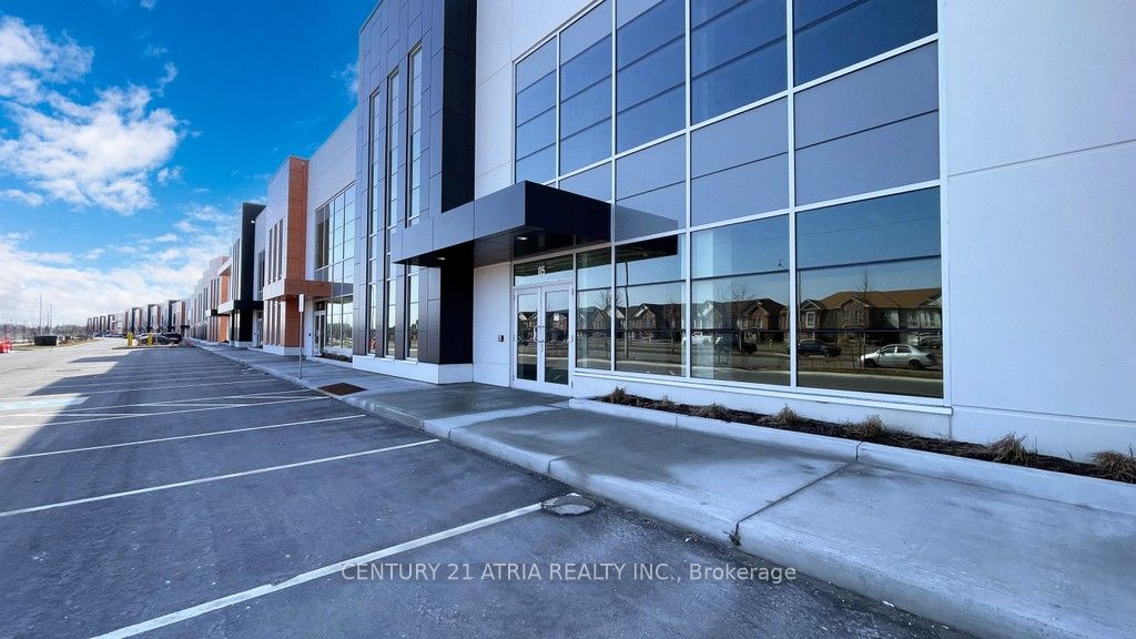 #5 - 2560 Morningside Avenue Property Photo 4
