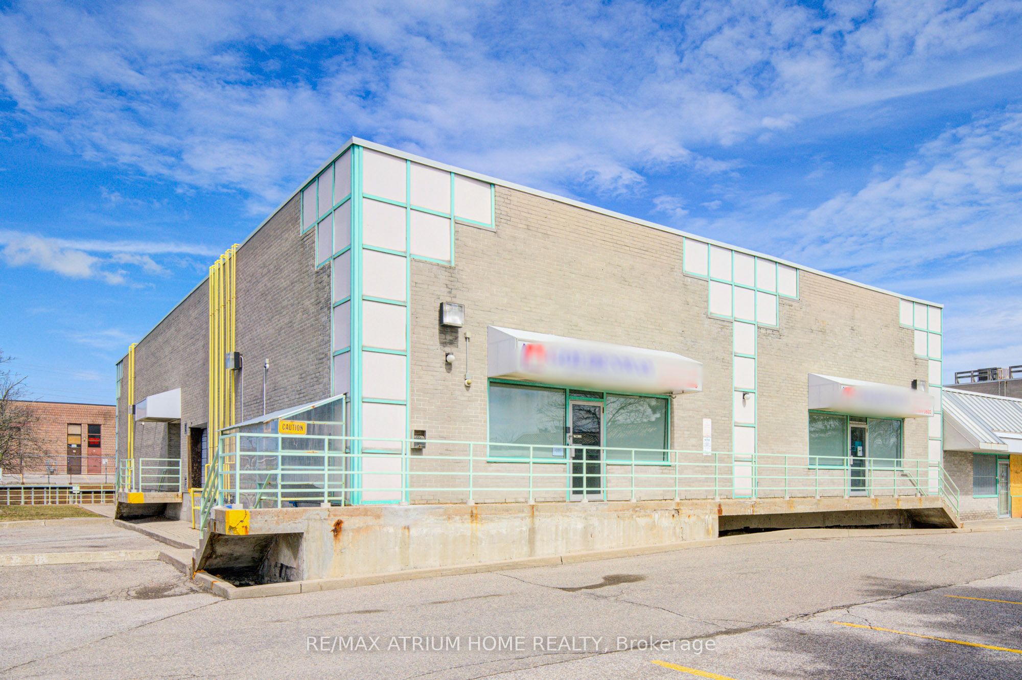 3390 Midland Avenue 7 & 8 Property Photo 2