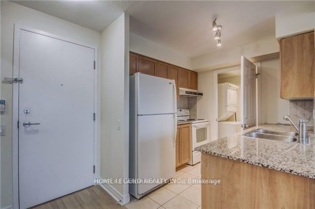 #1214 - 83 Borough Drive Property Photo 2