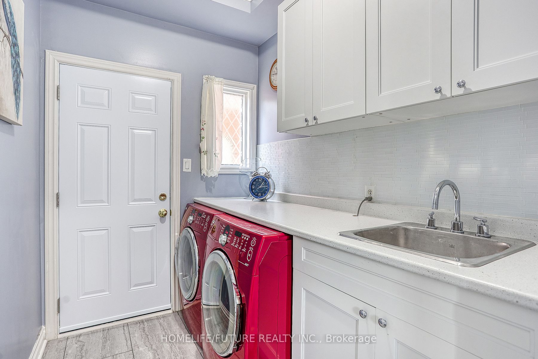 56 Ringwood Drive Property Photo 8